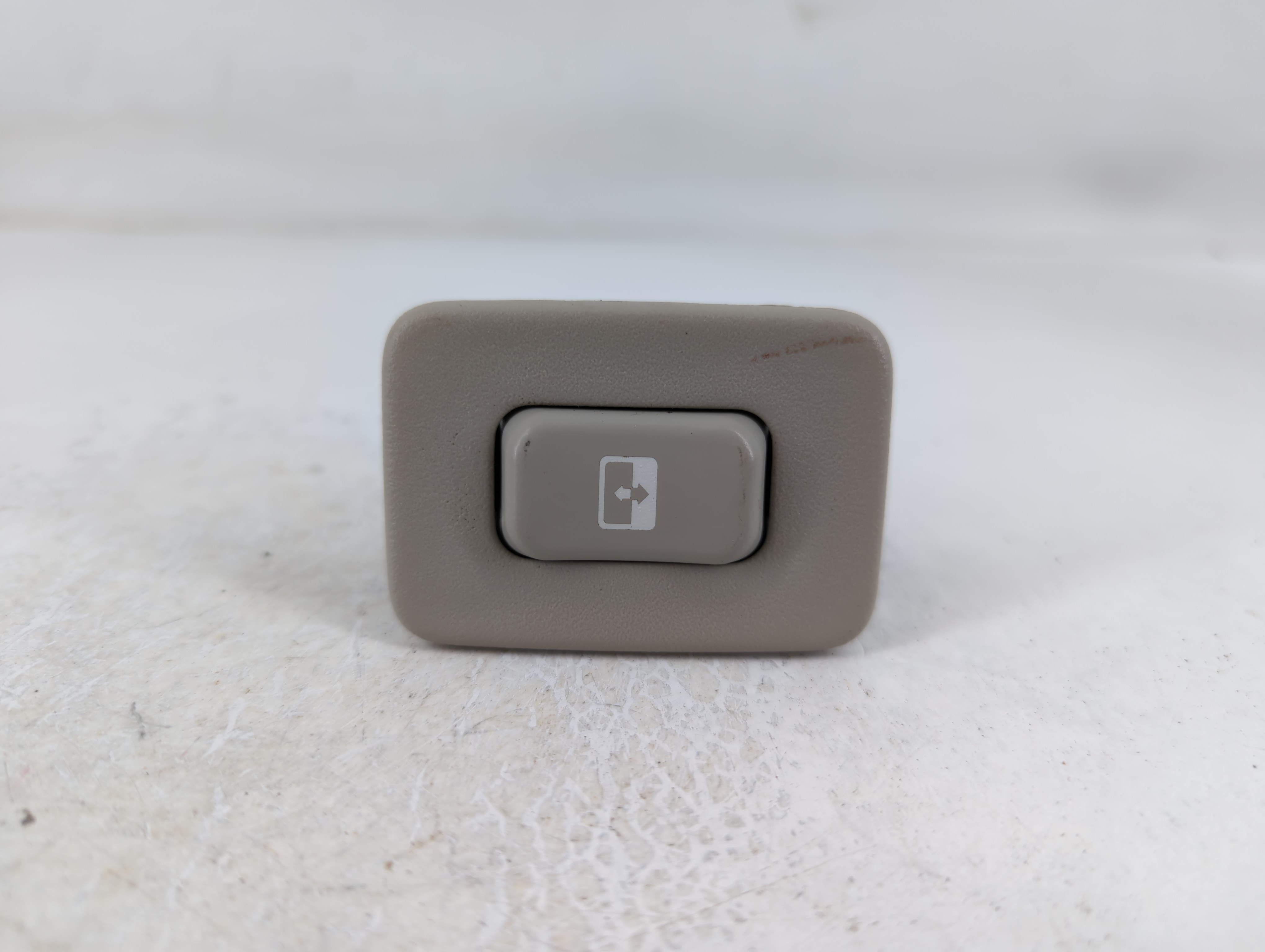 Picture of 2006 Hummer H3 Sun Roof Moon Control Switch  777852