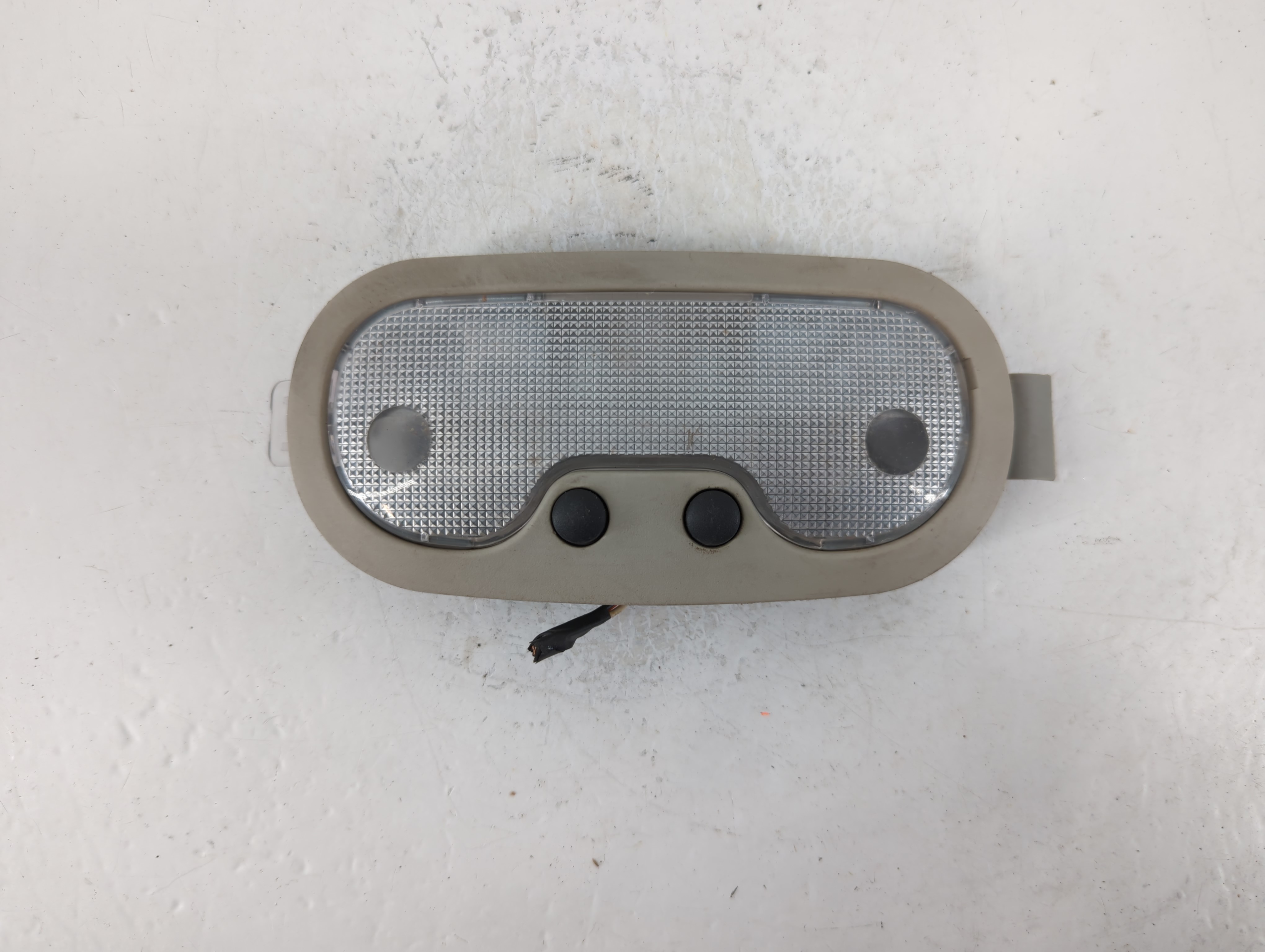2020 Chevrolet Express 1500 Overhead Roof Console 777866 - Oemusedautoparts1.com