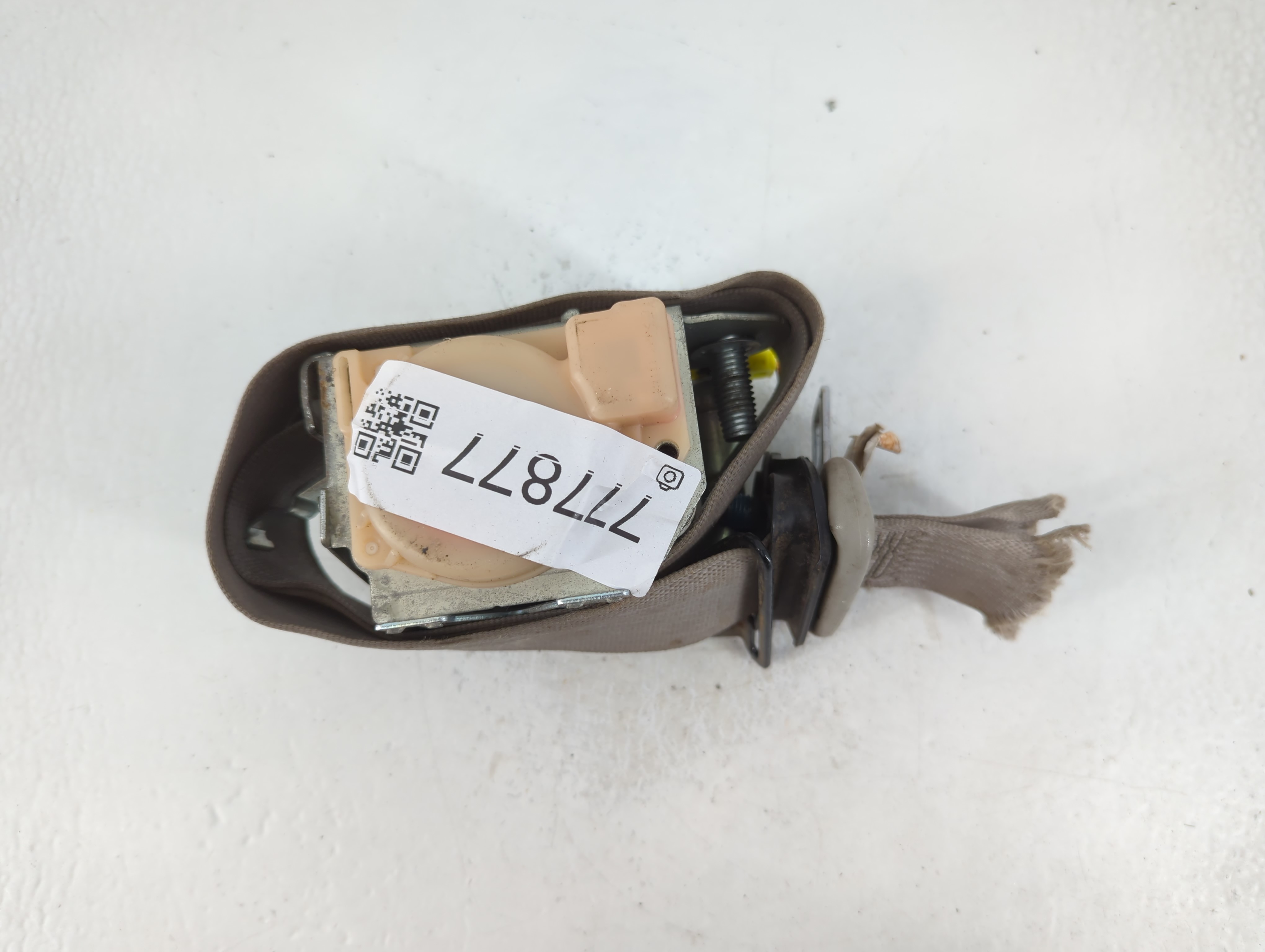 2006-2009 Buick Lucerne Passenger Right Seat Belt Front Retractor 777877 - Oemusedautoparts1.com