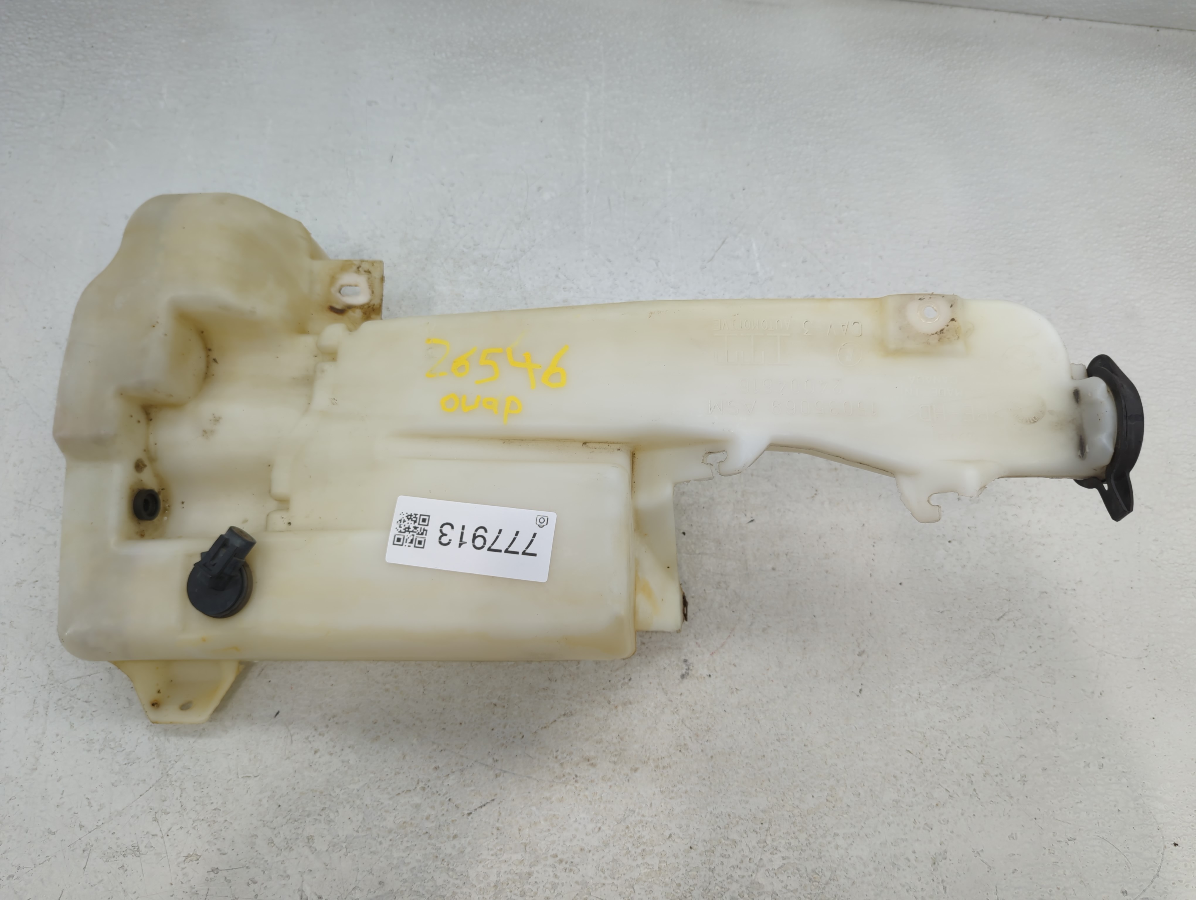 1999-2005 Gmc Sierra 1500 Windshield Washer Fluid Reservoir Bottle Oem 777913 - Oemusedautoparts1.com