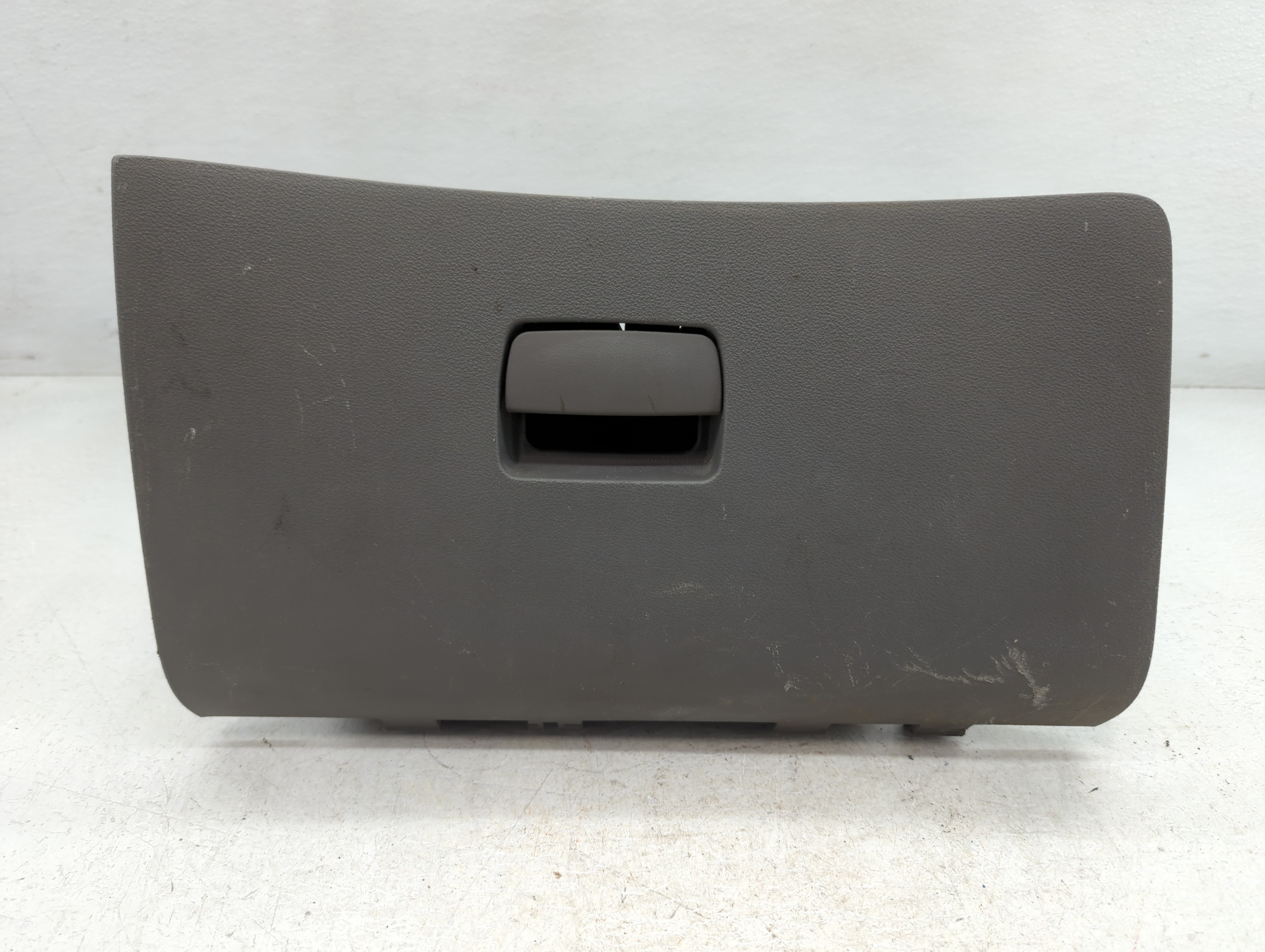 2011 Chevrolet Malibu Passenger Glove Box Door Storage Compartment 777914 - Oemusedautoparts1.com