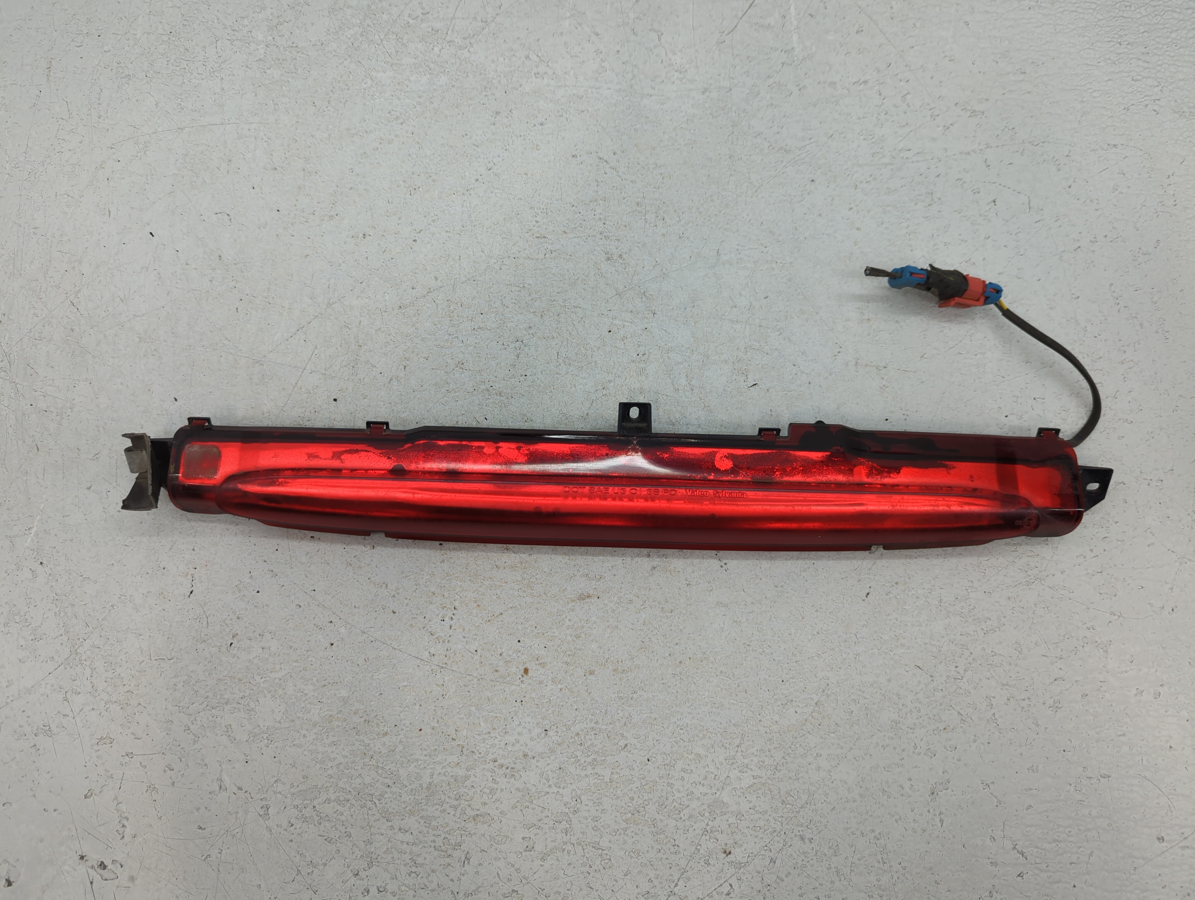 2004 Chevrolet Trailblazer Ext Rear Spoiler Oem 777949 - Oemusedautoparts1.com