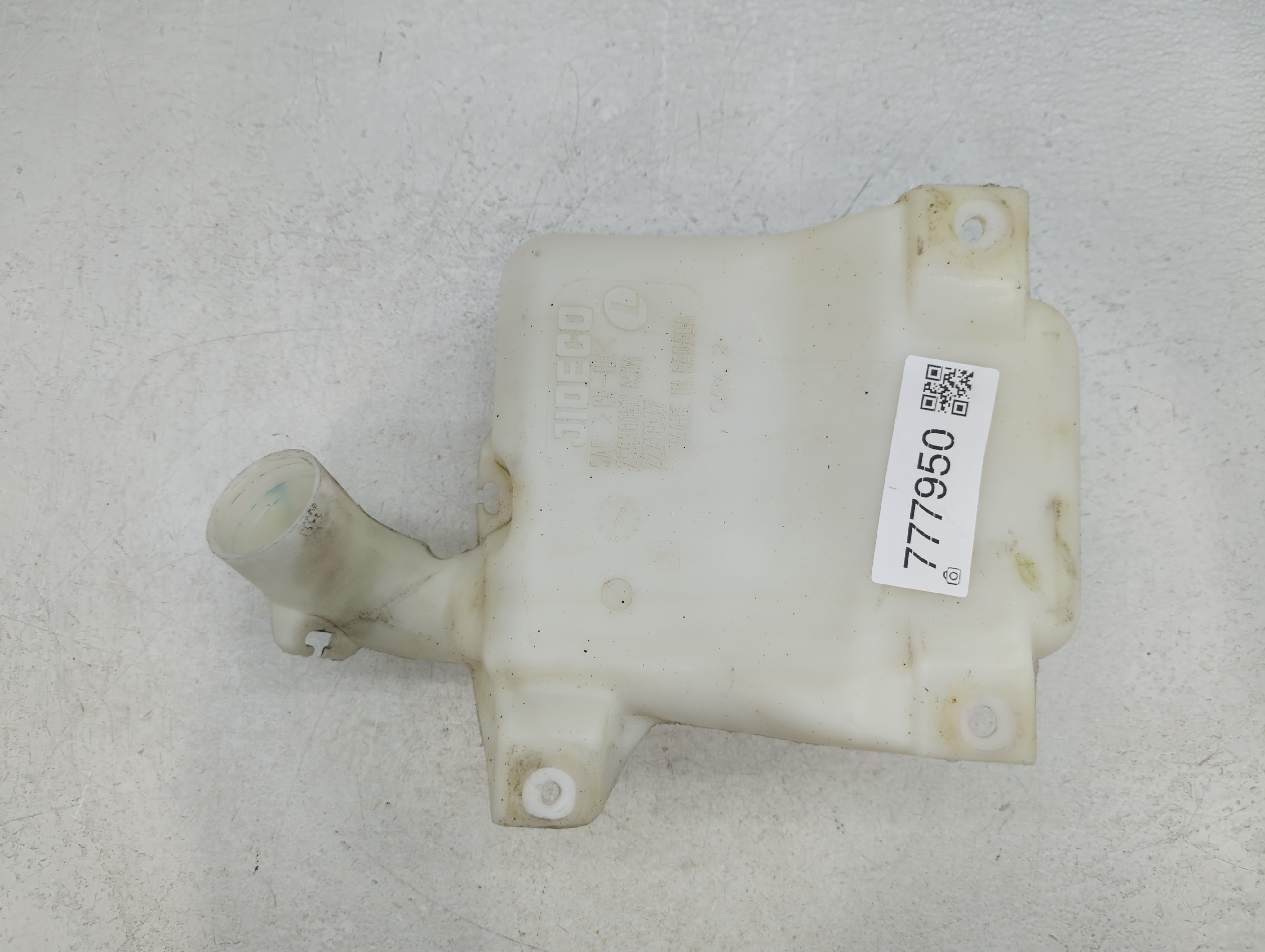 2008-2012 Chevrolet Malibu Windshield Washer Fluid Reservoir Bottle Oem 777950 - Oemusedautoparts1.com