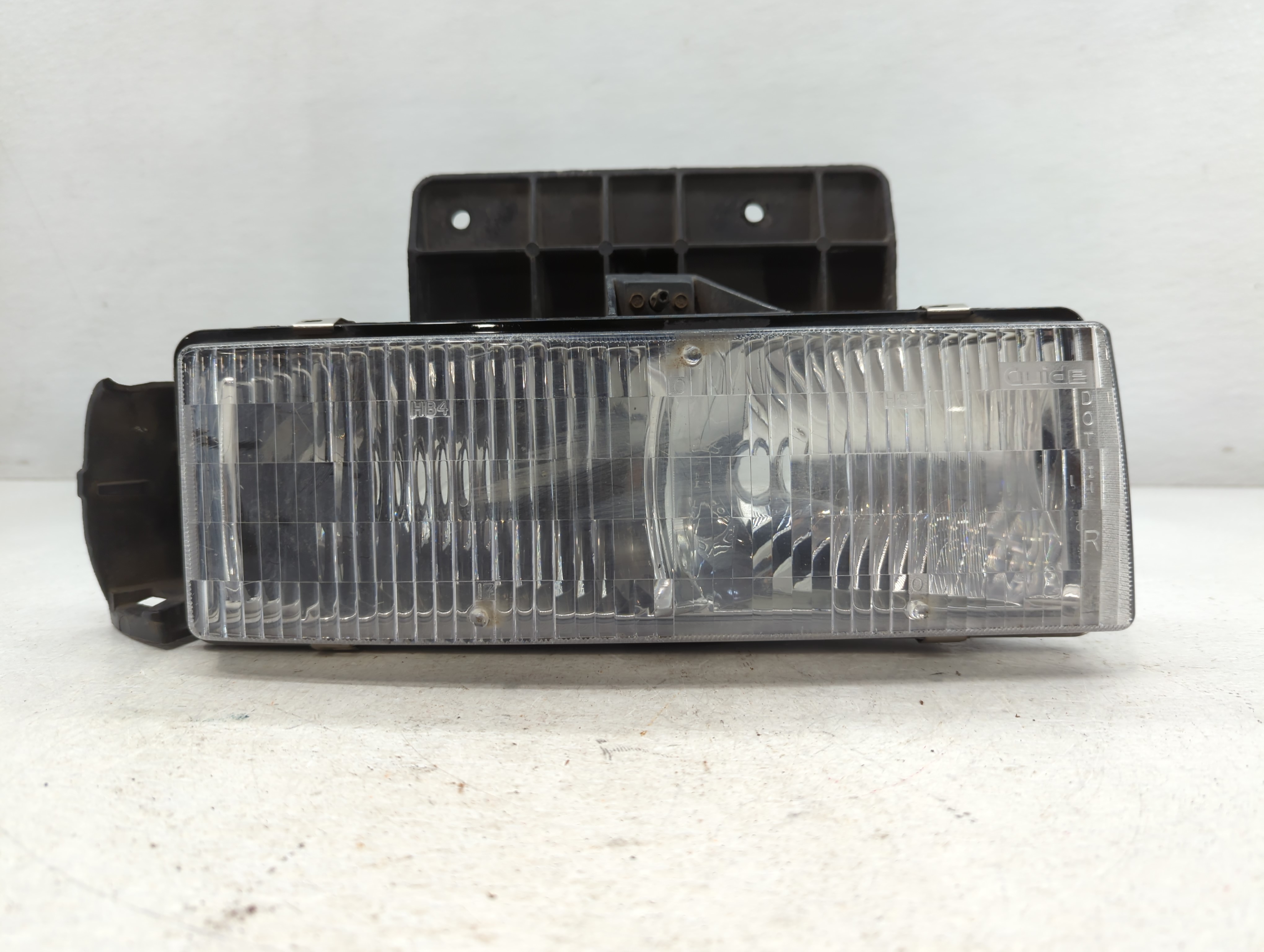 Picture of 1995-2005 Chevrolet Astro Passenger Right Oem Head Light Headlight Lamp 778043