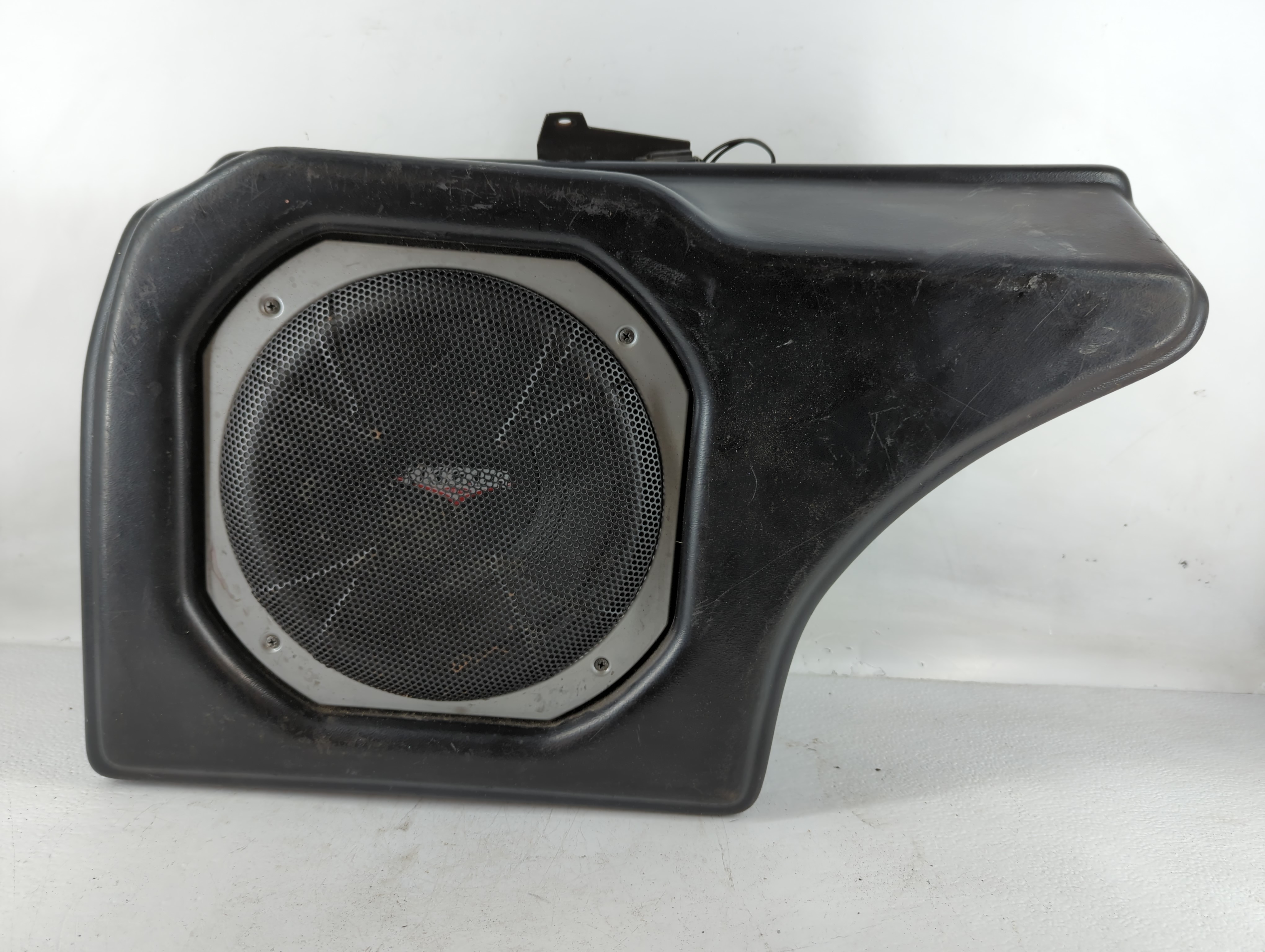Picture of 2006 Chrysler 300 Speaker/subwoofer 778059