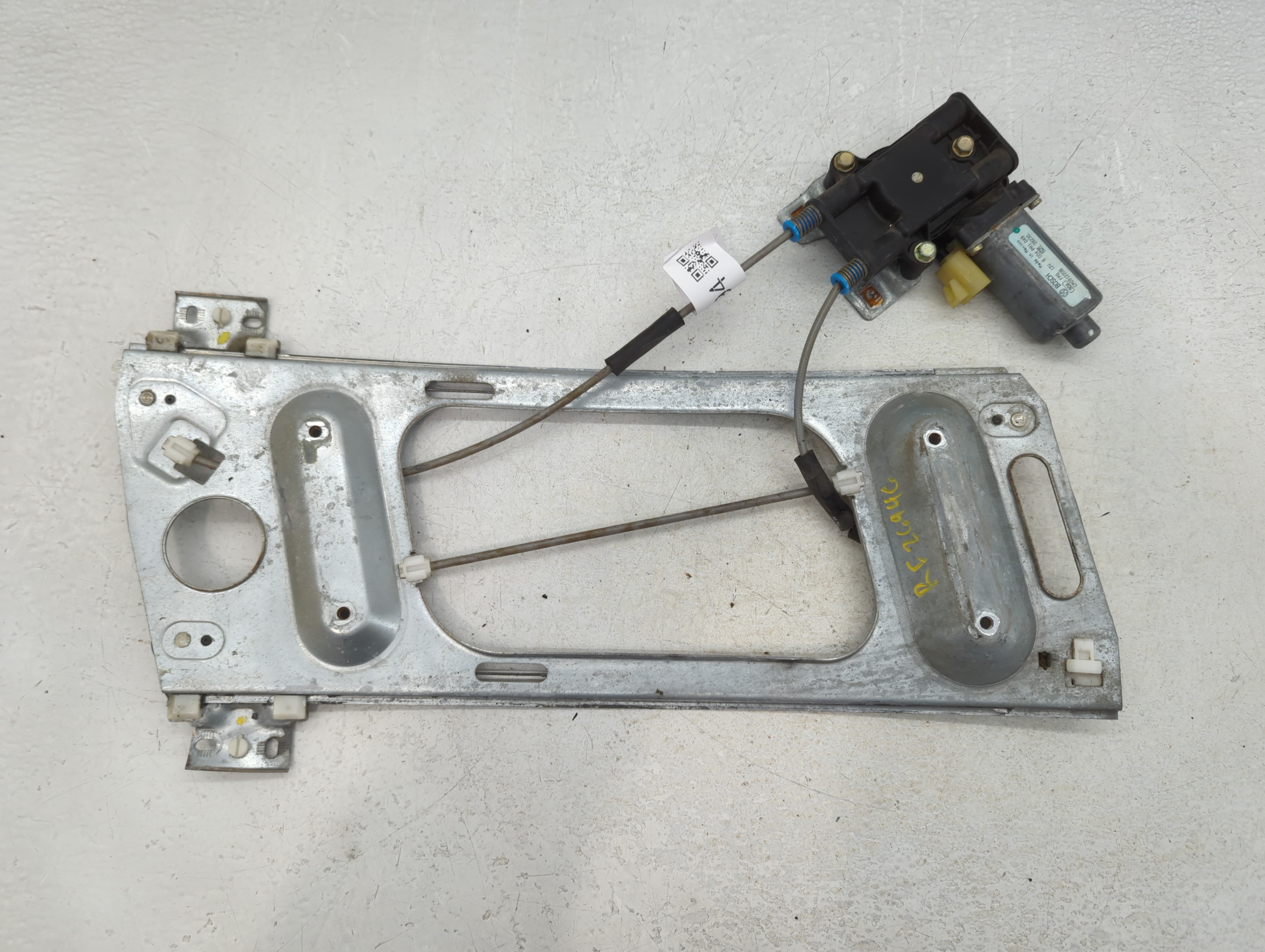 2000-2007 Chevrolet Monte Carlo Window Regulator Passenger Front 778094 - Oemusedautoparts1.com