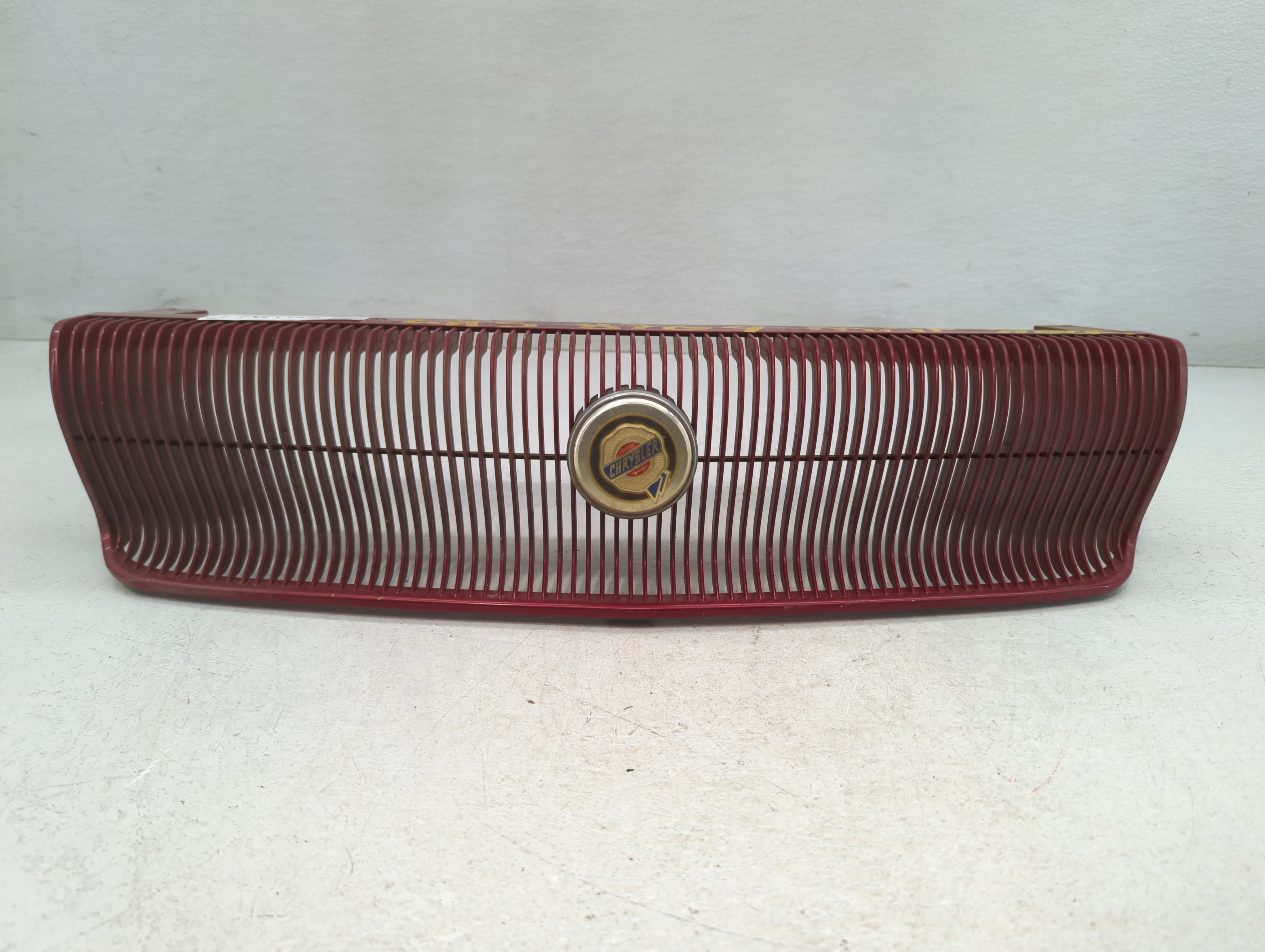 1994-1997 Chrysler Lhs Front Bumper Grille Cover 778102 - Oemusedautoparts1.com