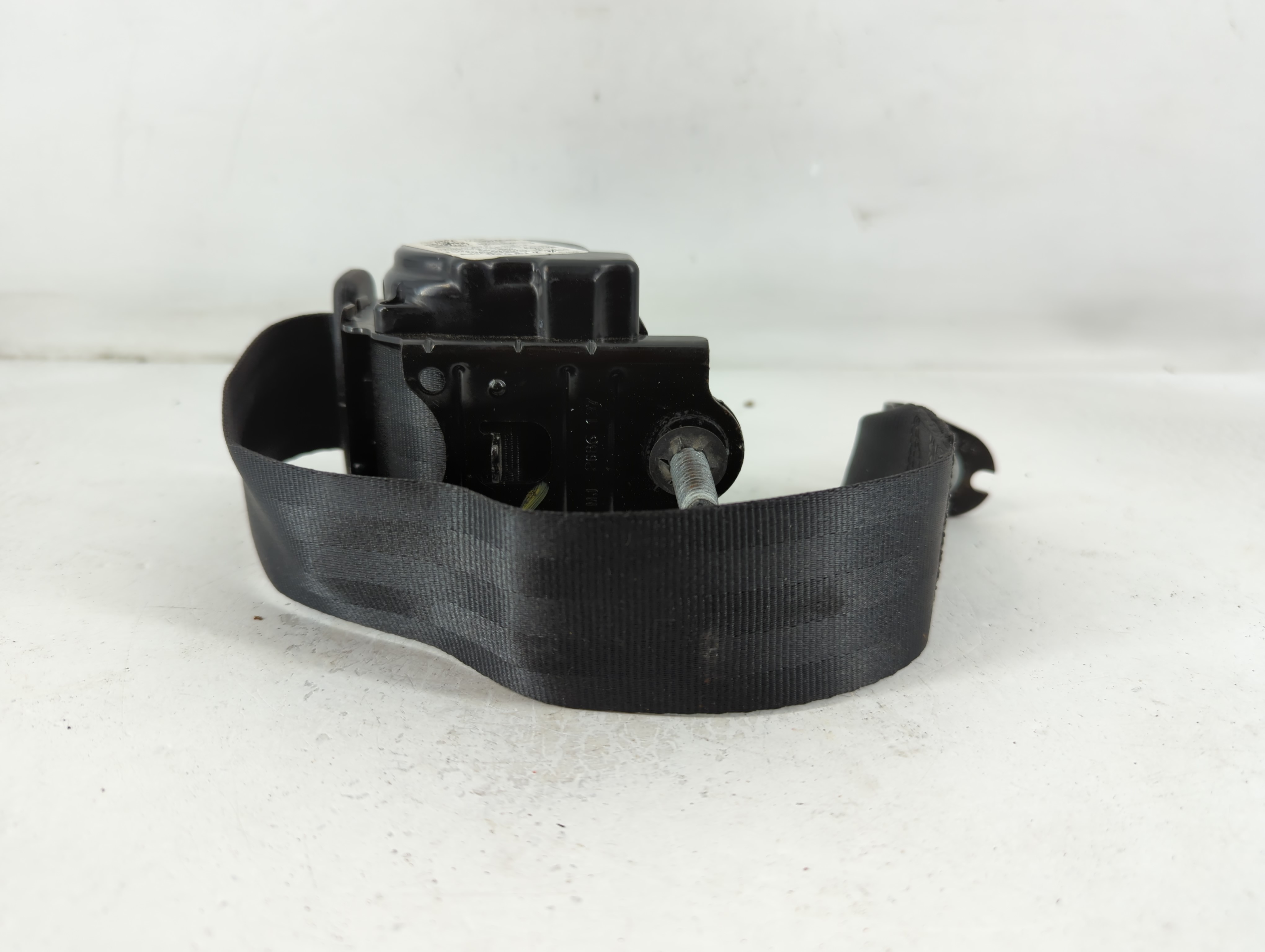 2016 Lincoln Mkz Passenger Rear Seatbelt Buckle 778180 - Oemusedautoparts1.com