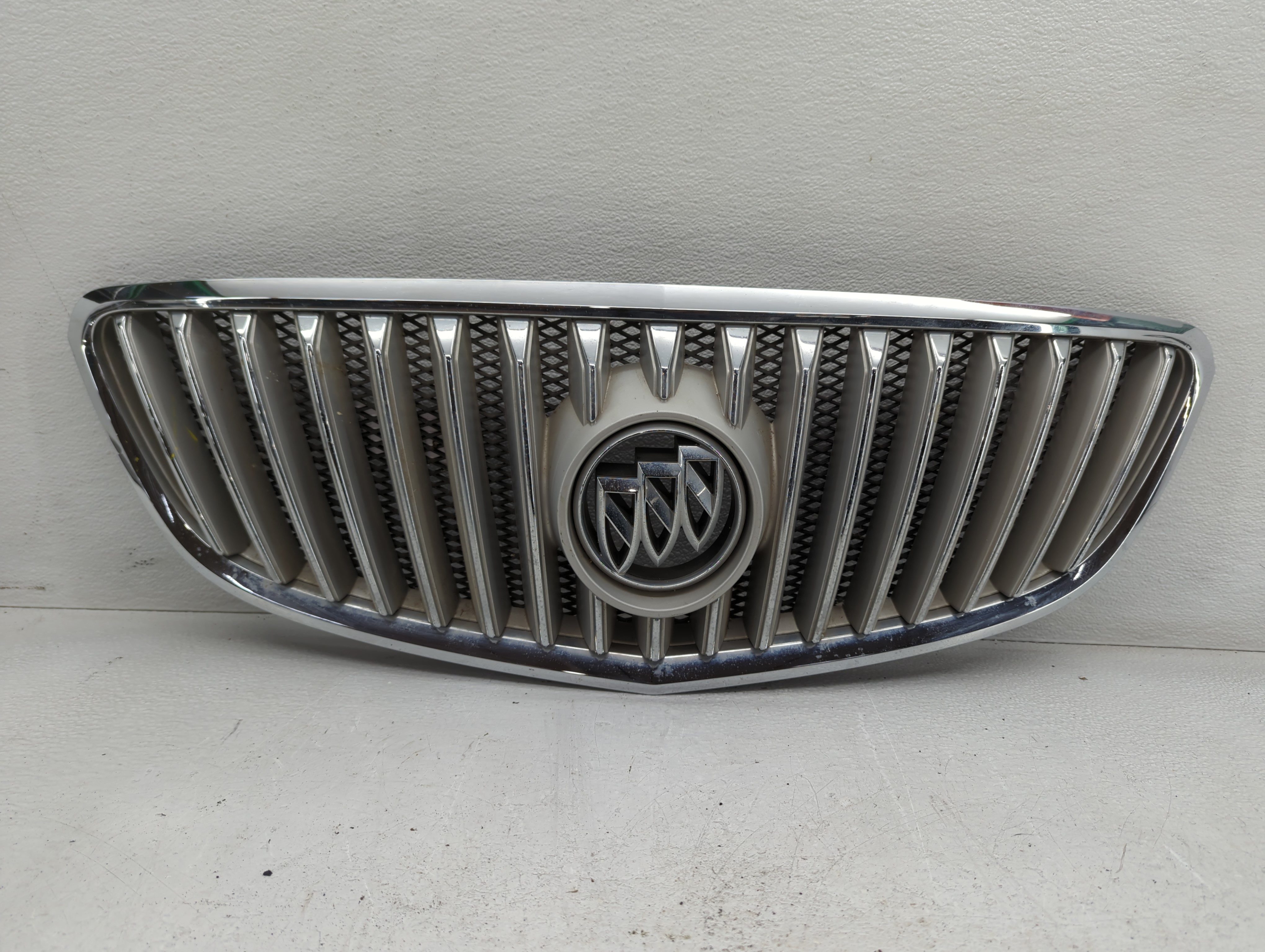 Picture of 2010-2013 Buick Lacrosse Front Bumper Grille Cover 778195