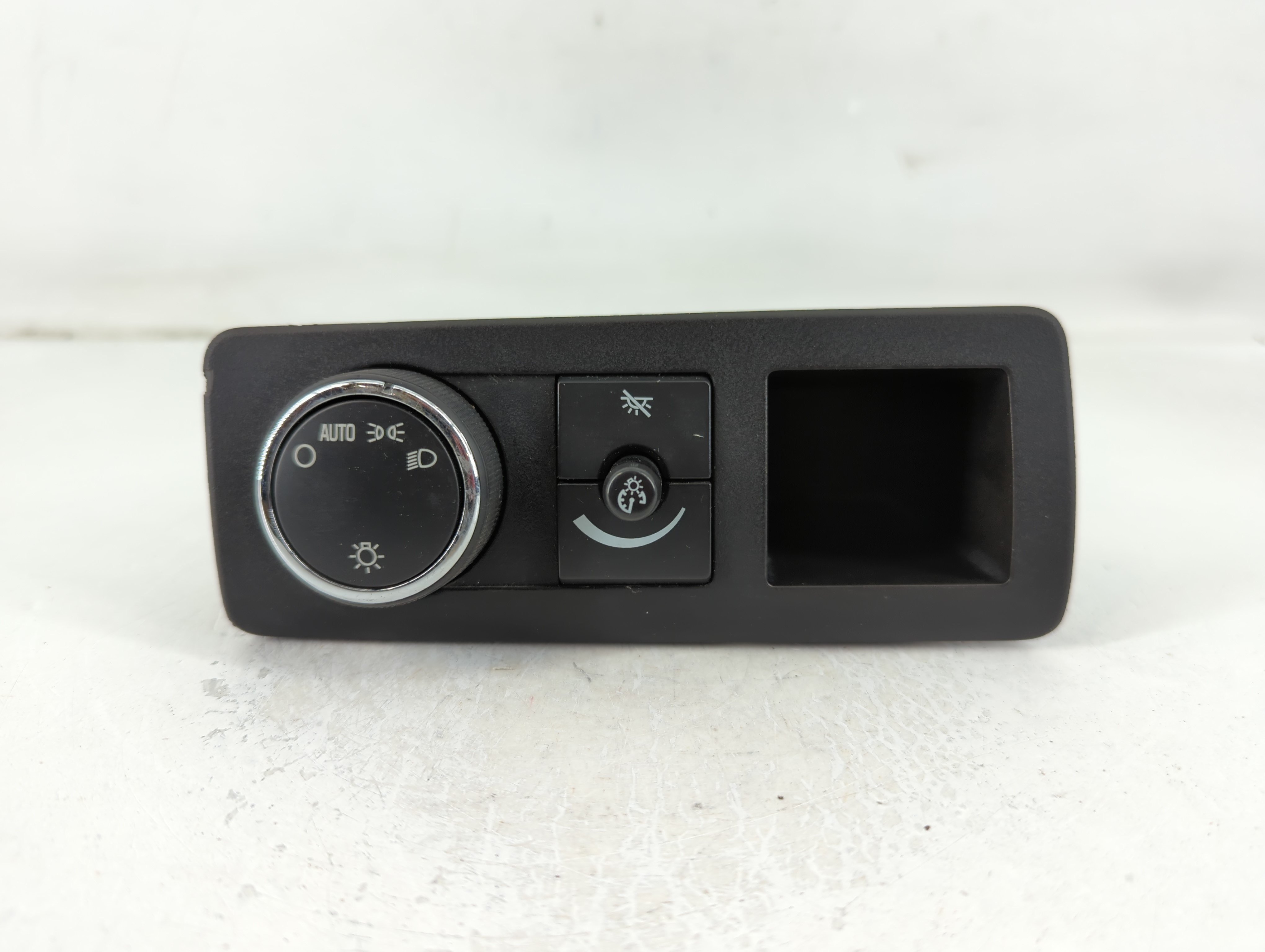 Picture of Gm Trucks Tahoe Headlight Head Light Switch Lamp Control 778239