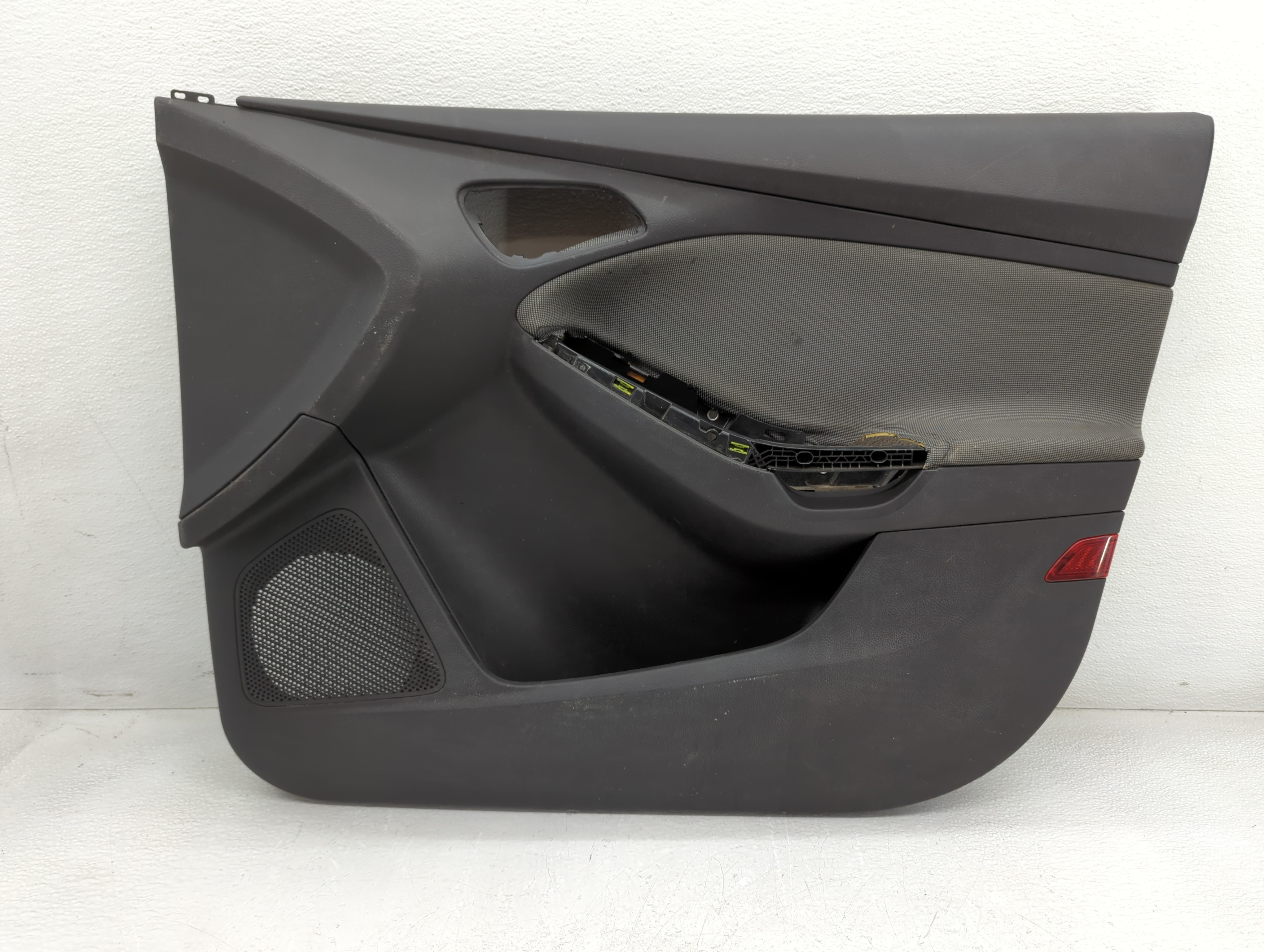 Picture of 2012 Ford Focus Front Right Passenger Interior Door Panel Trim 778283