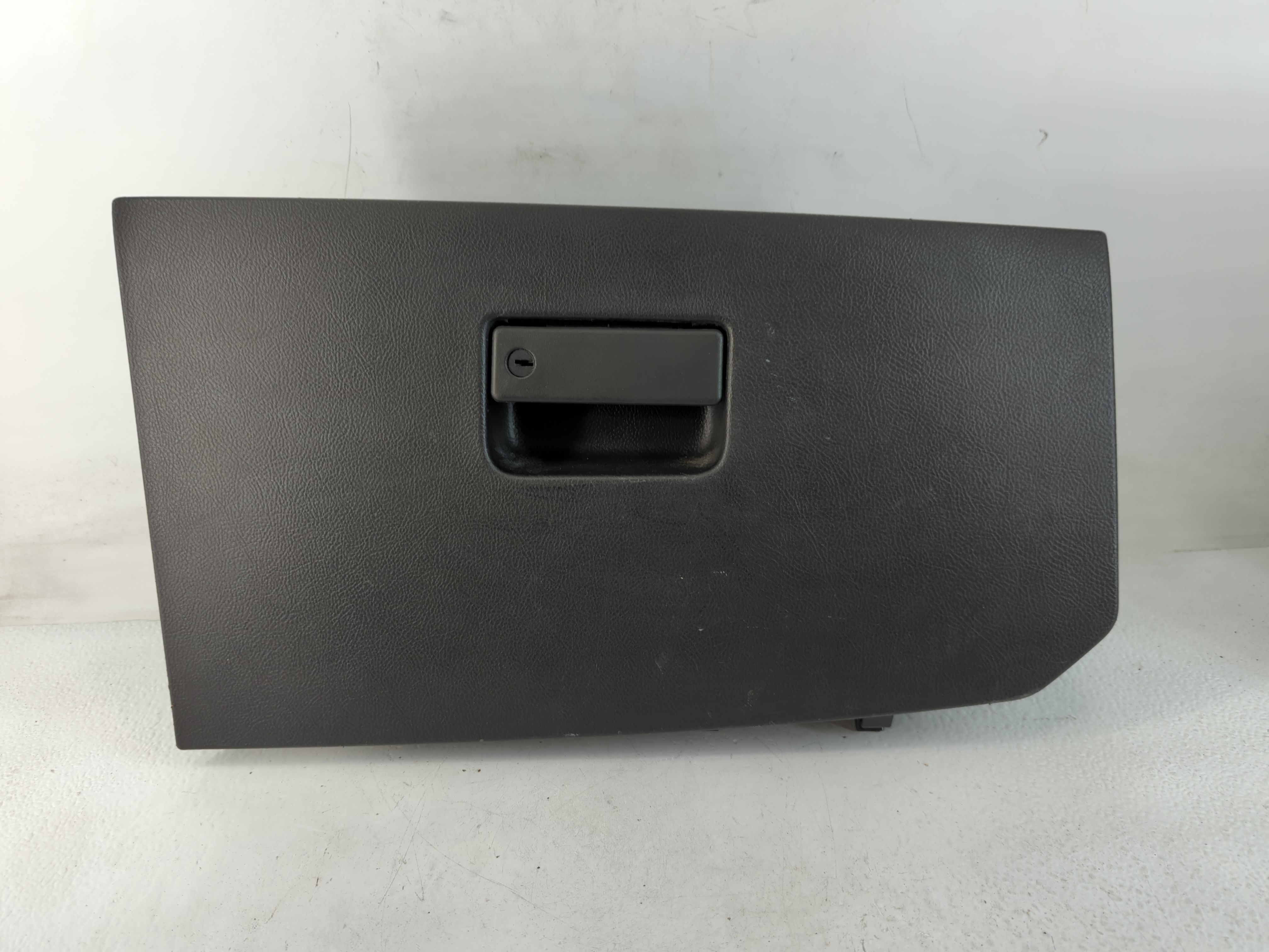 Picture of 2014 Ford Taurus Passenger Glove Box Door Storage Compartment 778294