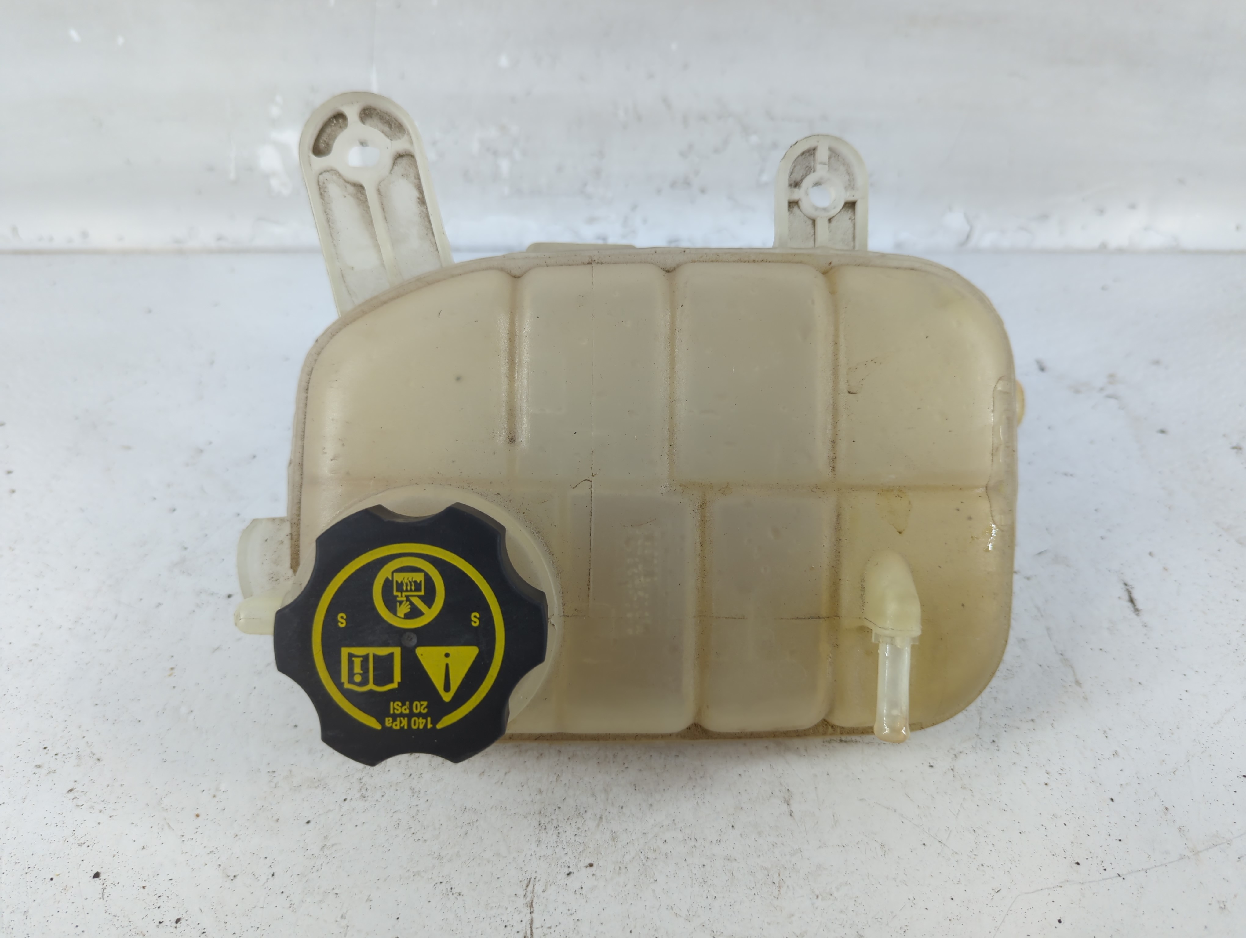 Picture of 2013-2021 Buick Encore Radiator Coolant Overflow Expansion Tank Bottle 778303