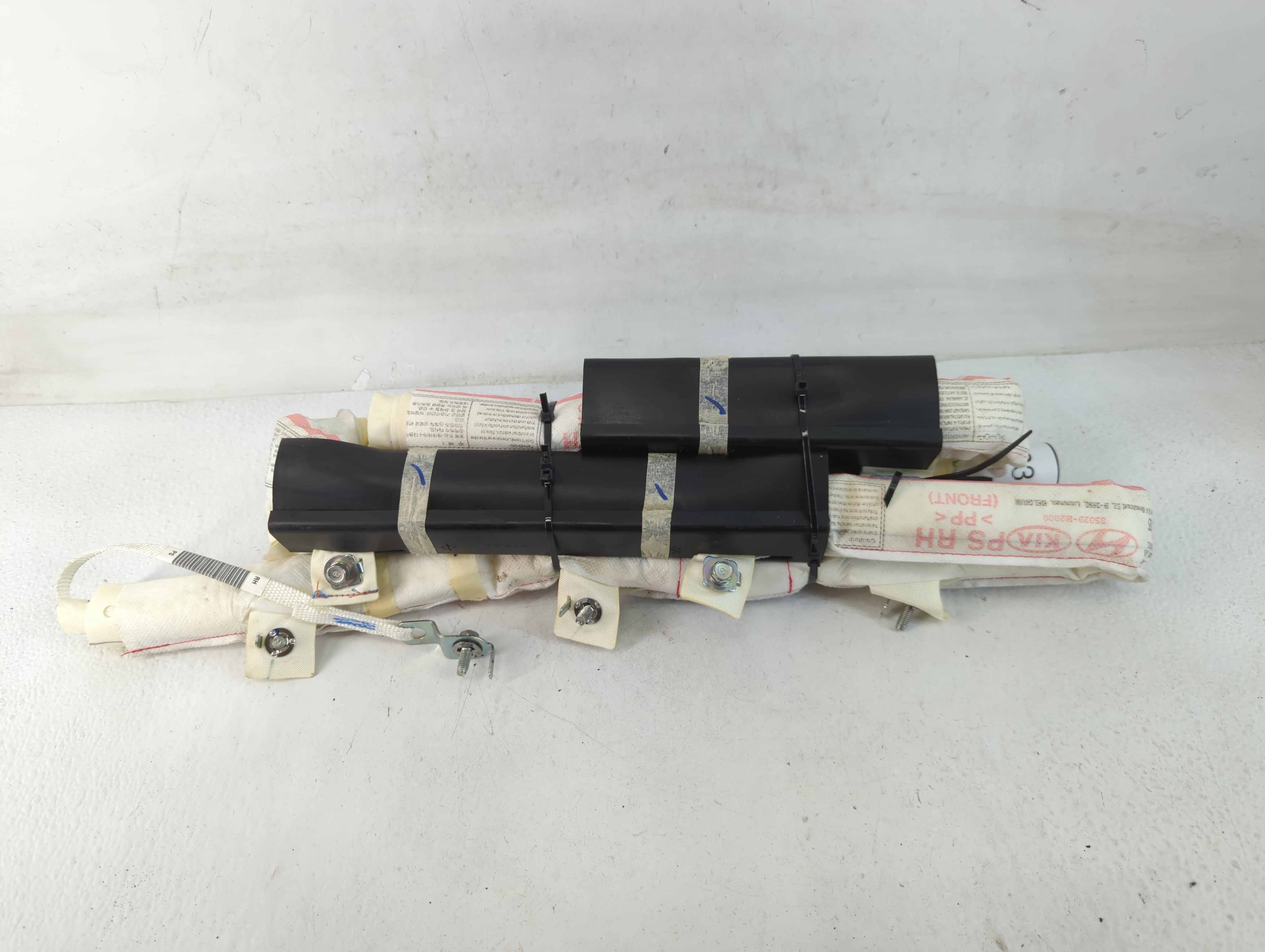Picture of 2014-2019 Kia Soul Air Bag Passenger Right Dashboard Oem 778359
