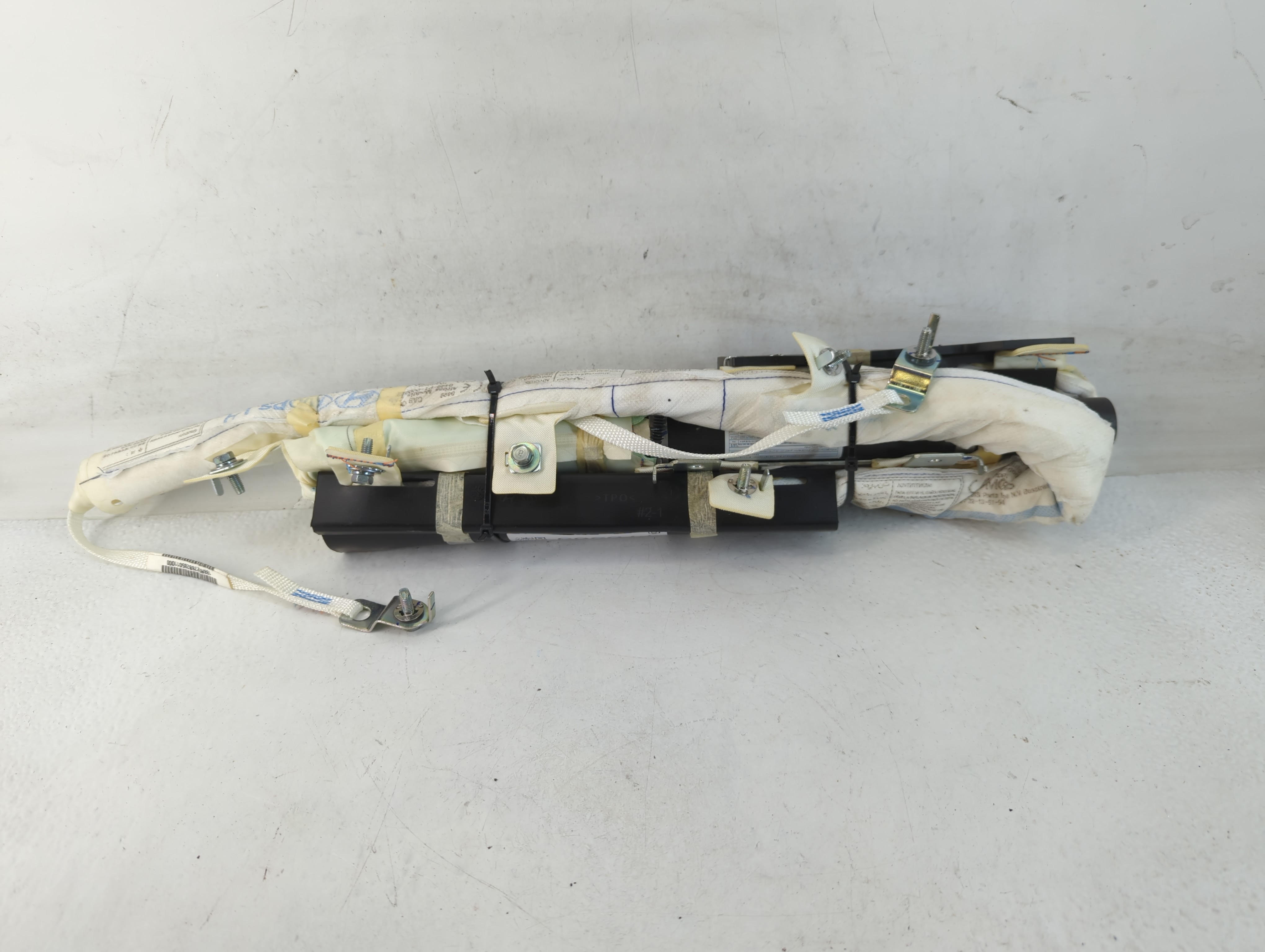 Picture of 2014-2019 Kia Soul Air Bag Driver Left Steering Wheel Mounted 778365