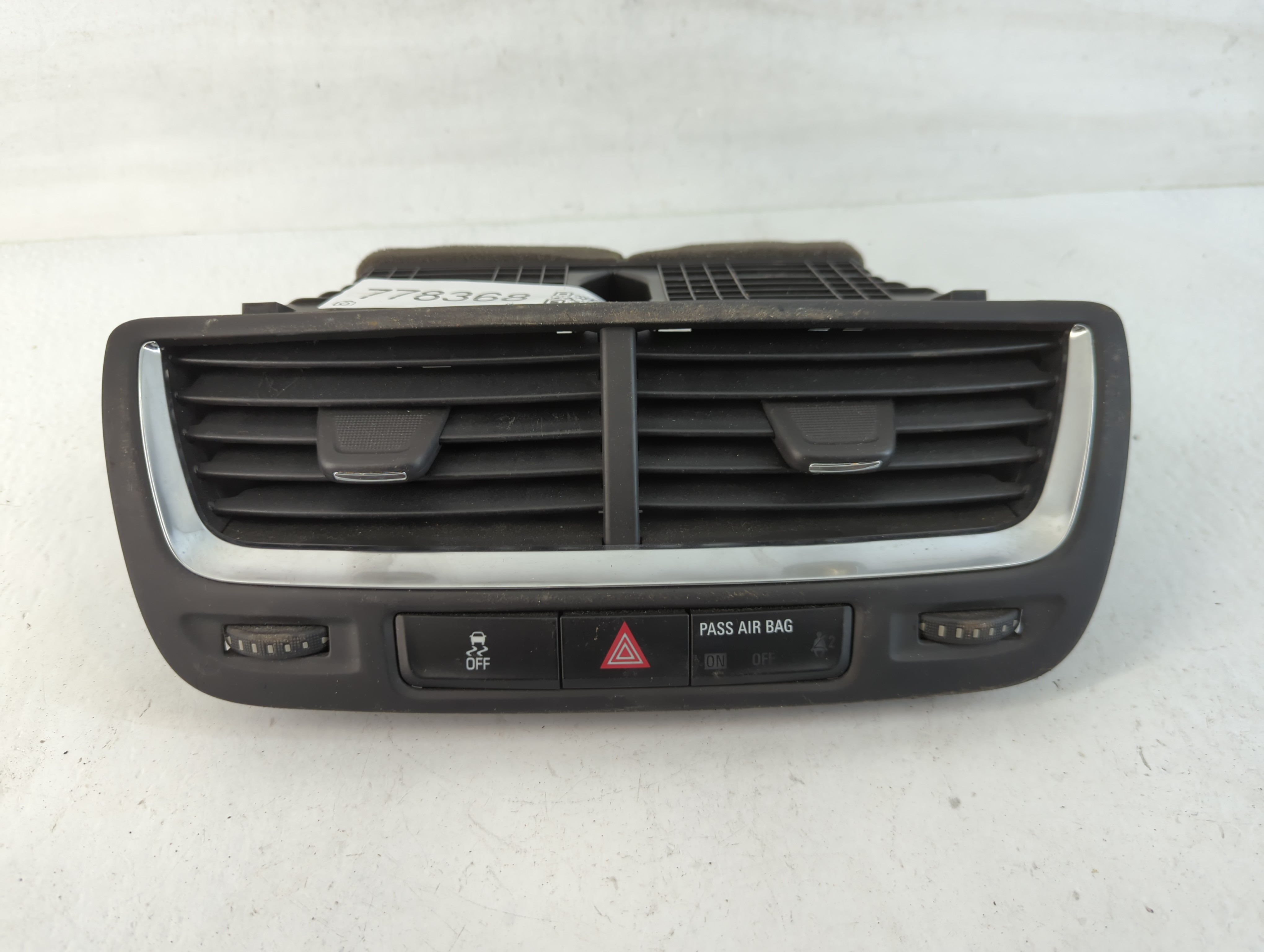 Picture of 2015 Buick Buienc CENTER DASH TRIM BEZEL 778368