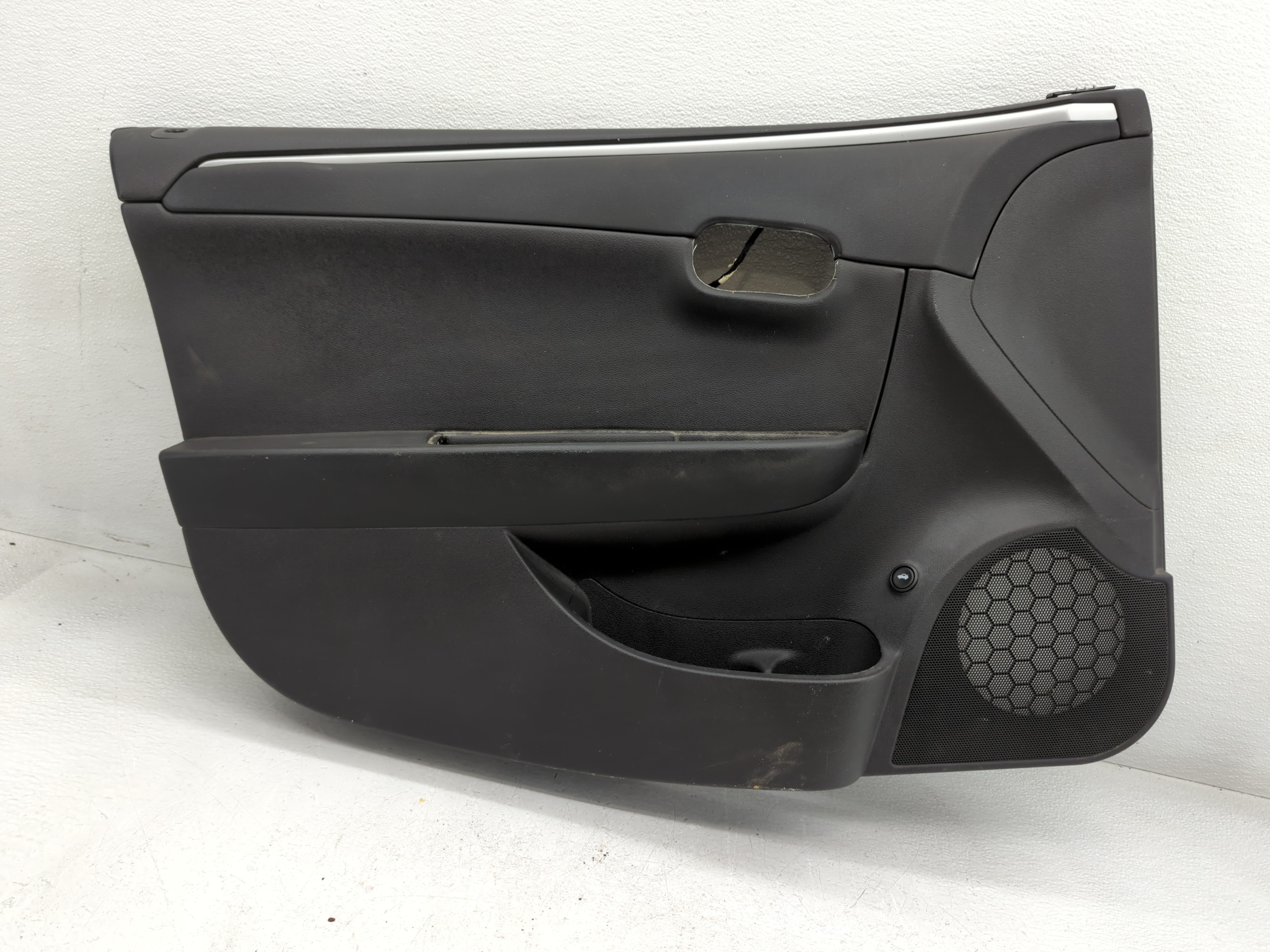 Picture of 2008 Chevrolet Malibu Front Left Driver Interior Door Panel Trim 778434