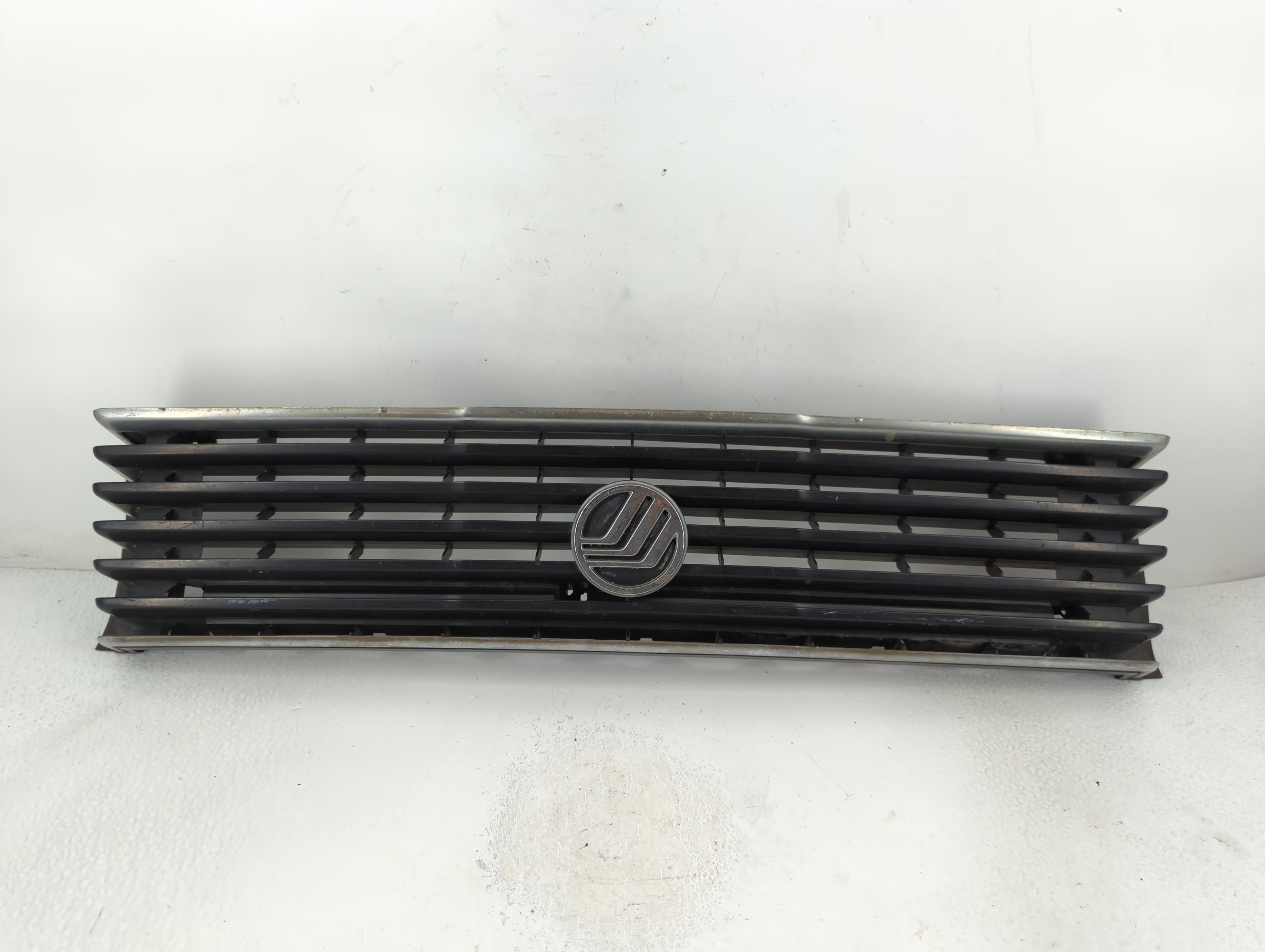 Picture of 1985 Mercury Topaz Front Bumper Grille Cover 778481