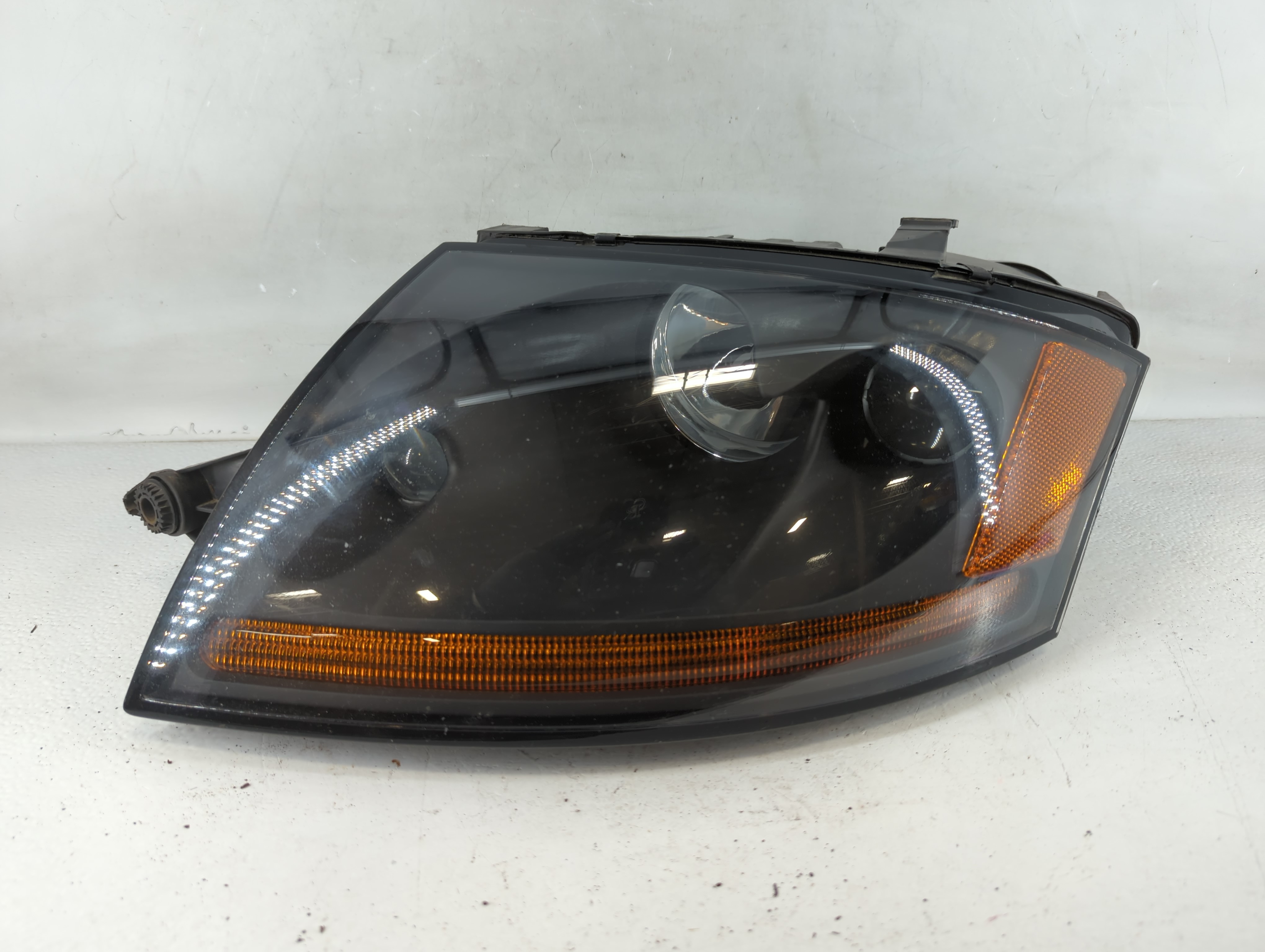 Picture of 2000-2001 Audi Tt Driver Left Oem Head Light Headlight Lamp 778505