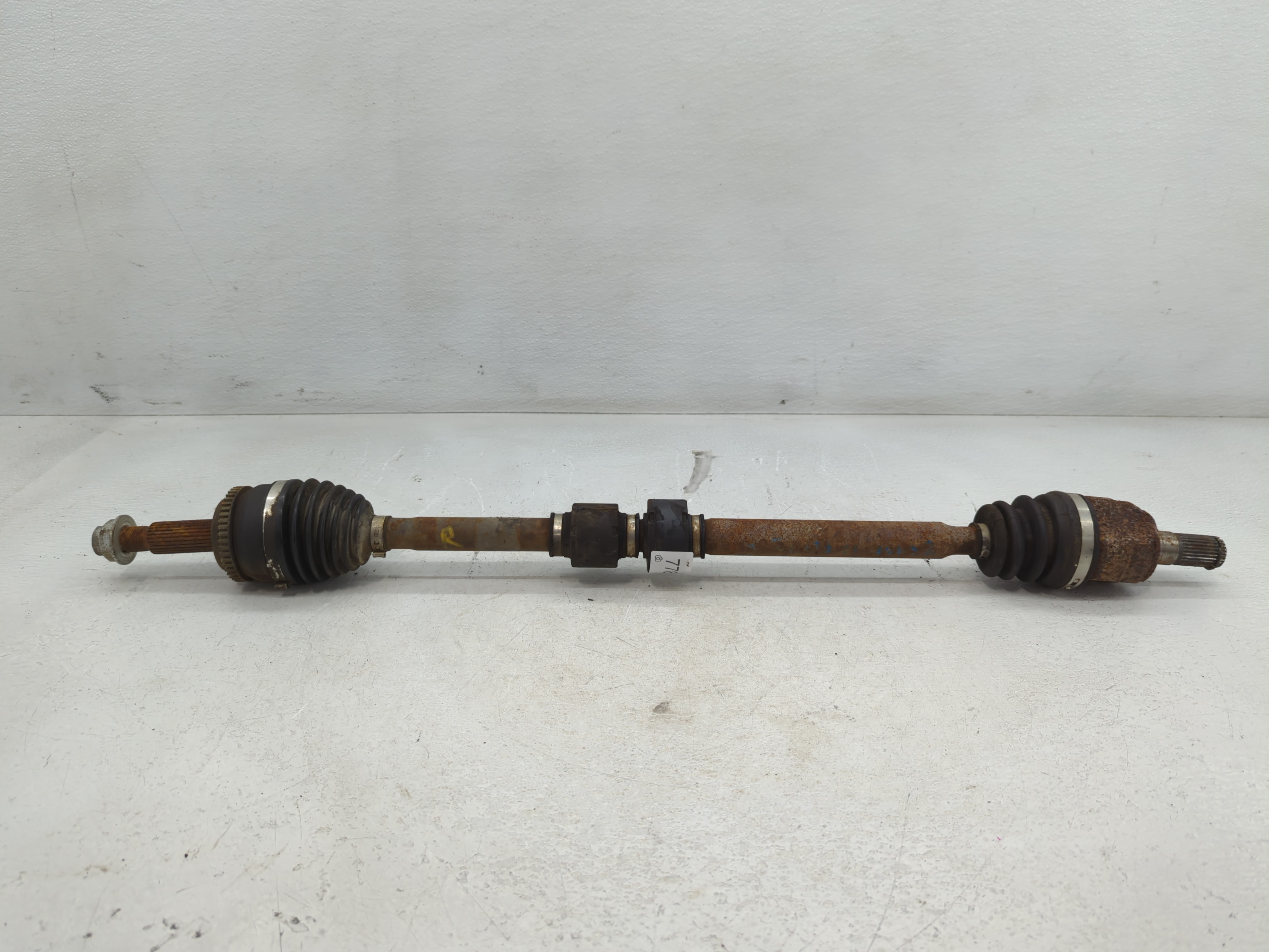 Picture of 2011-2013 Kia Forte Axle Shaft Front Passenger Cv C/v 778537