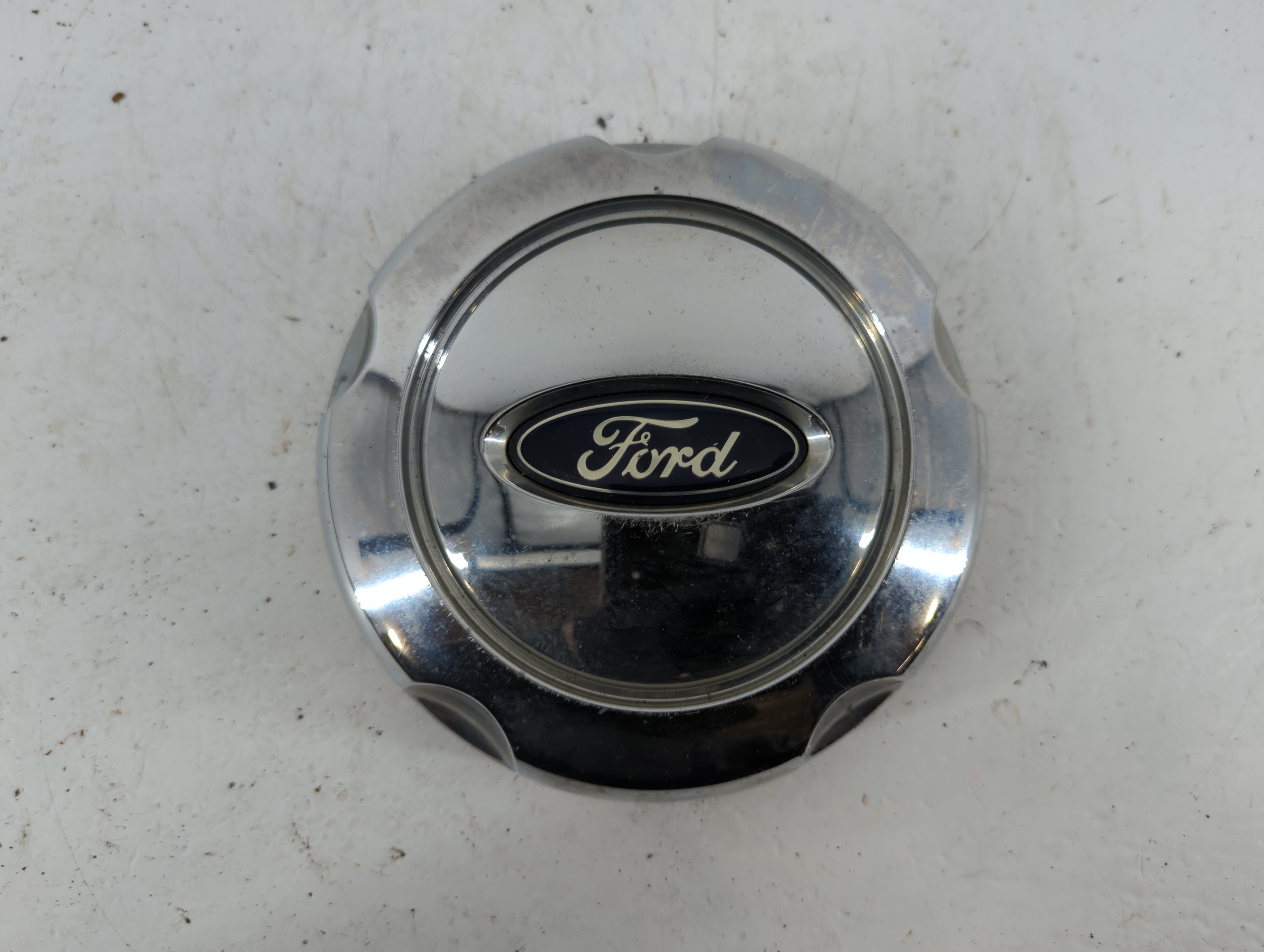 2005 Ford Explorer Rim Wheel Center Cap 778598 - Oemusedautoparts1.com