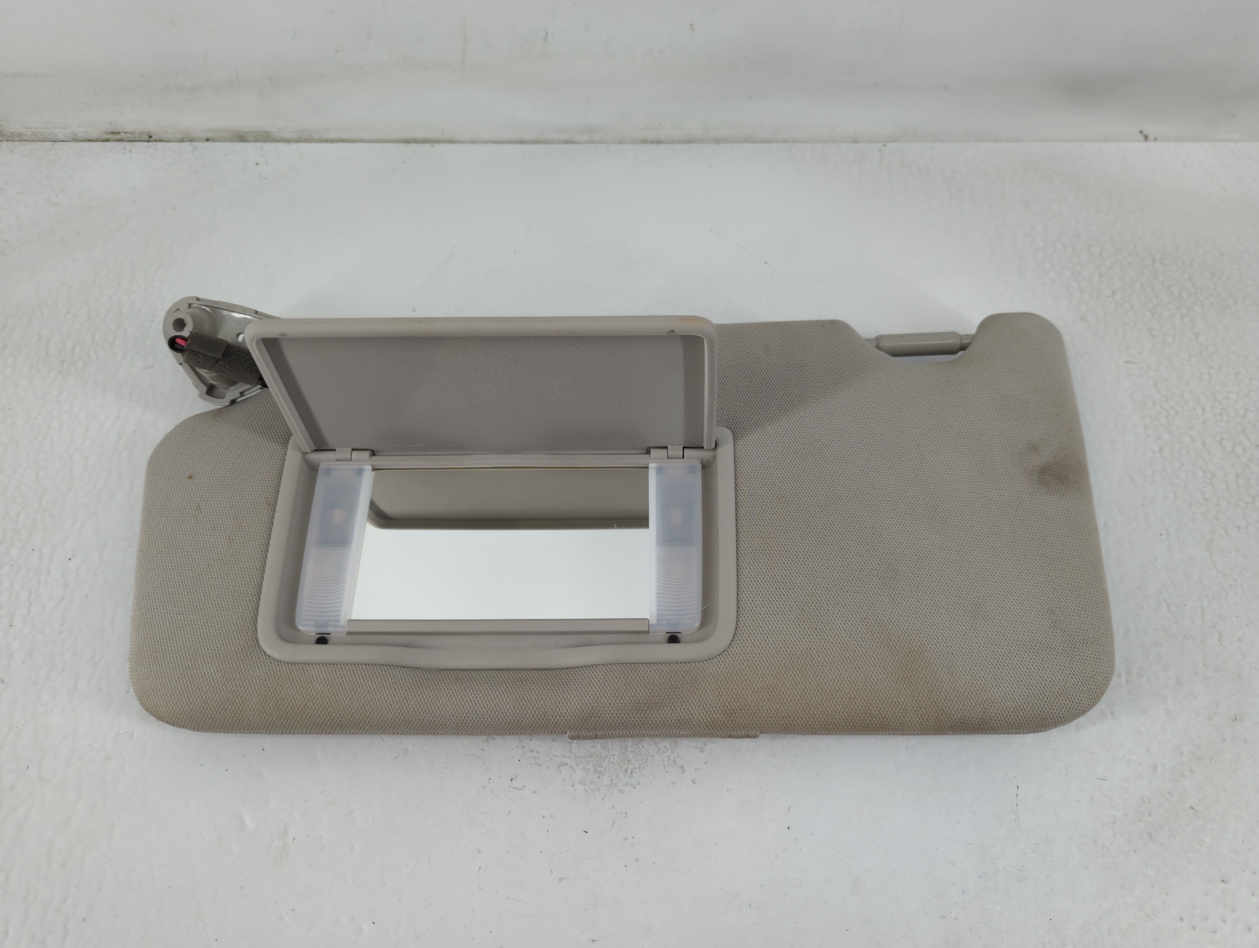 2010-2014 Subaru Legacy Driver Sun Visor Mirror Left Sunvisor Grey 778612 - Oemusedautoparts1.com
