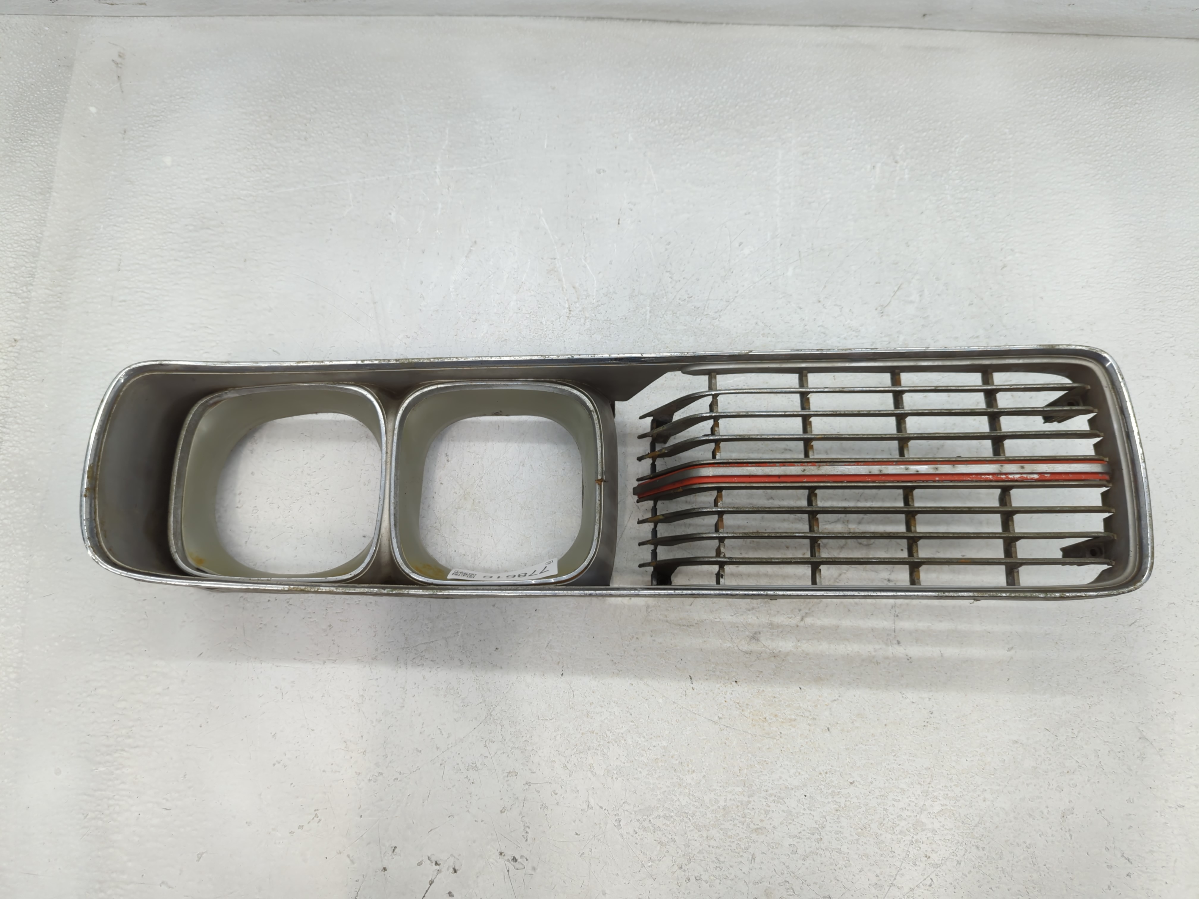 Picture of 1973 Dodge Charger Front Bumper Grille Cover 778616