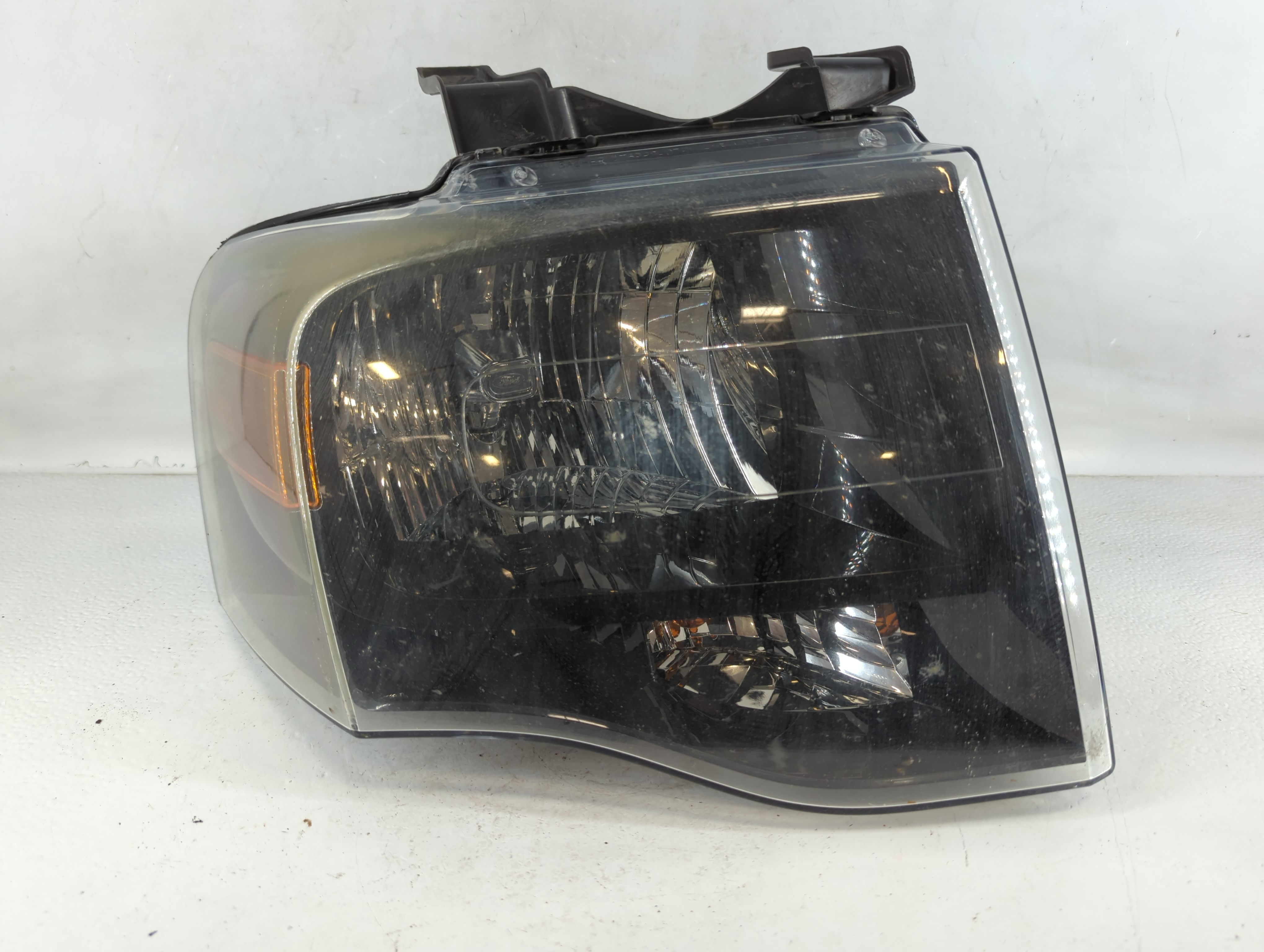 2007 Ford Expedition Passenger Right Oem Head Light Headlight Lamp 778623 - Oemusedautoparts1.com