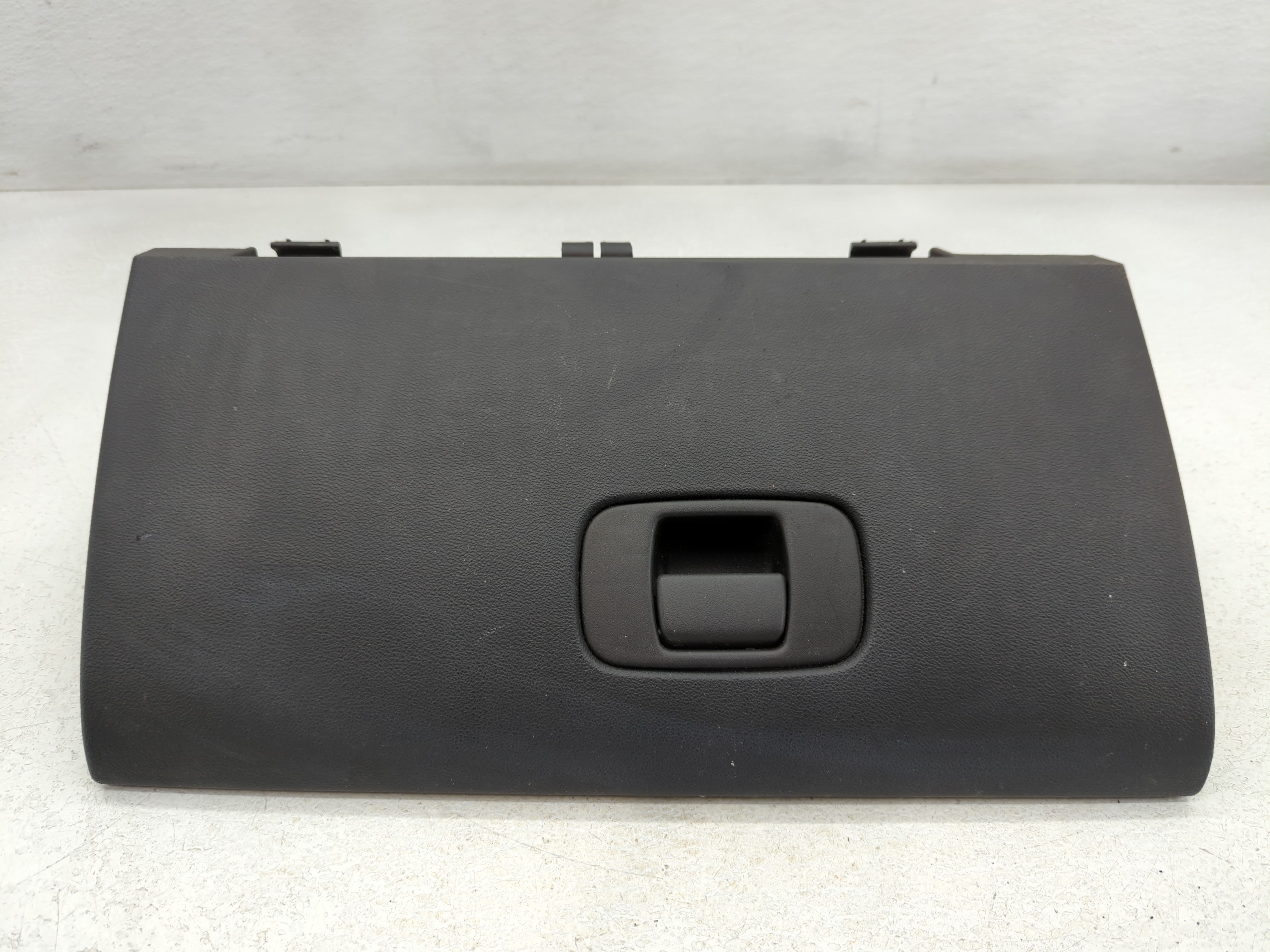 2010 Chevrolet Cobalt Passenger Glove Box Door Storage Compartment 778687 - Oemusedautoparts1.com