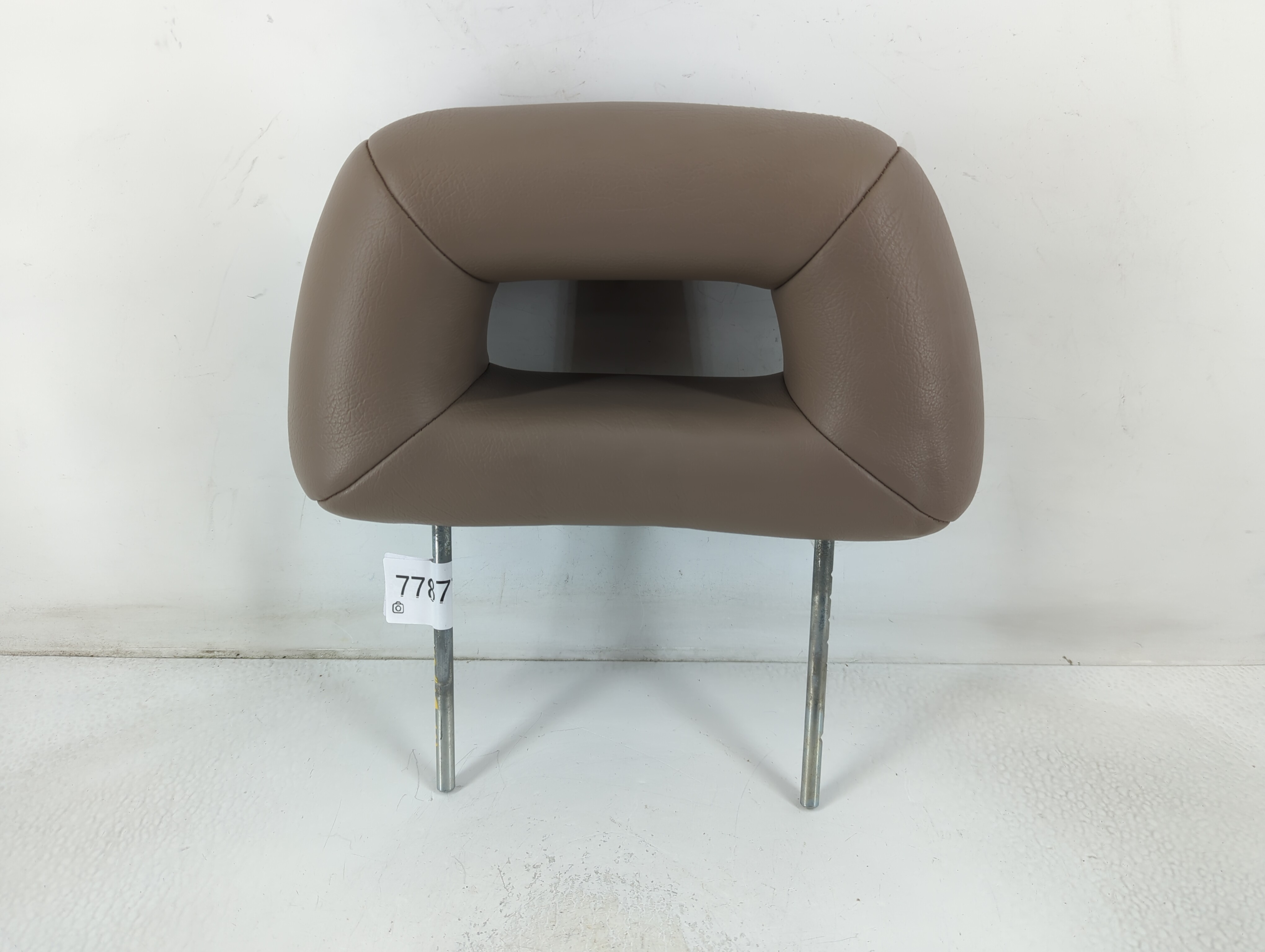 1998 Mercury Grand Marquis Headrest Head Rest Rear Seat Dark Beige 778772 - Oemusedautoparts1.com