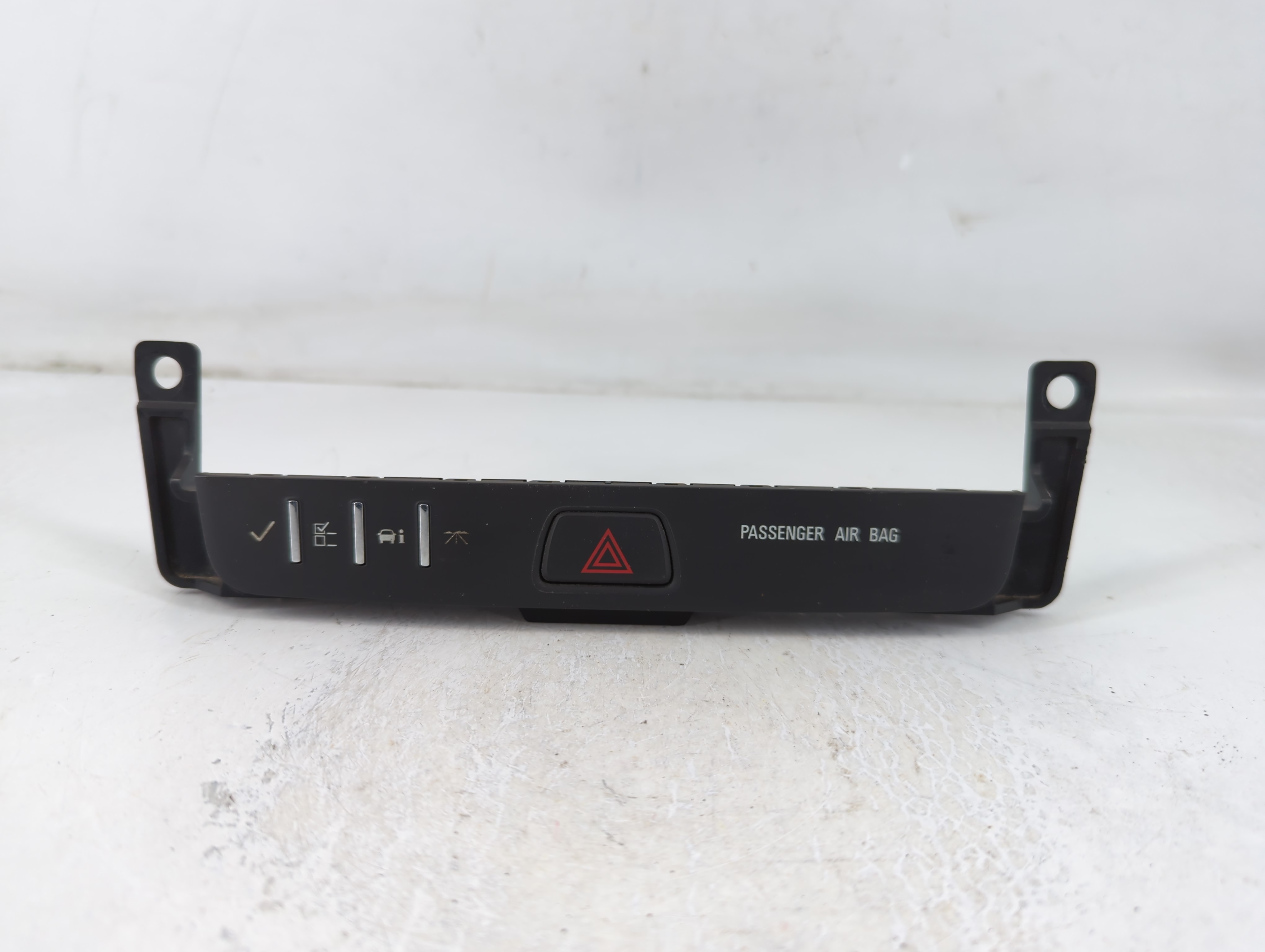 Picture of 2017 Gmc Acadia Hazard Switch 23369962 778774