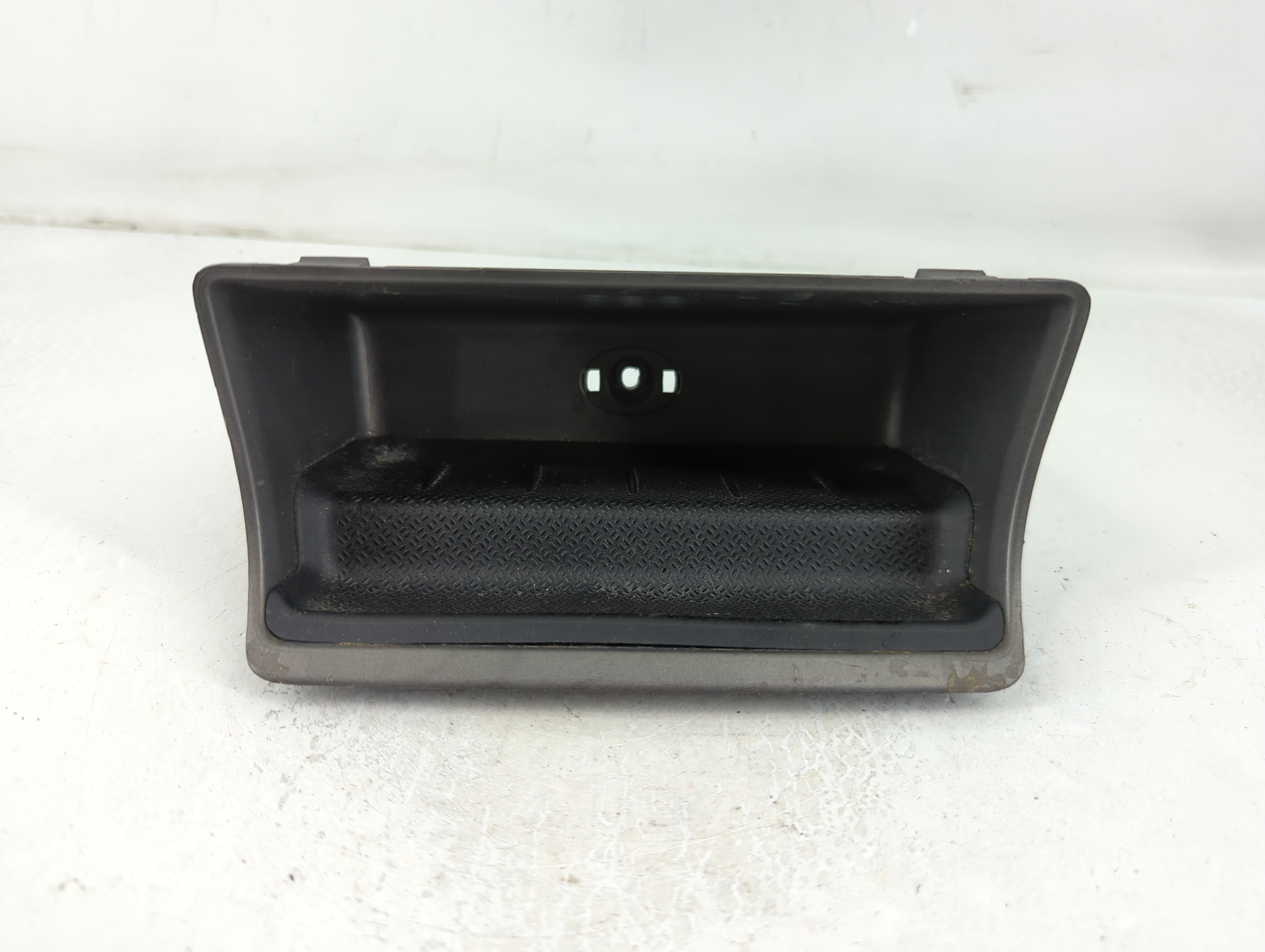 2002 Chevrolet Trlblz Passenger Glove Box Door Storage Compartment 778834 - Oemusedautoparts1.com