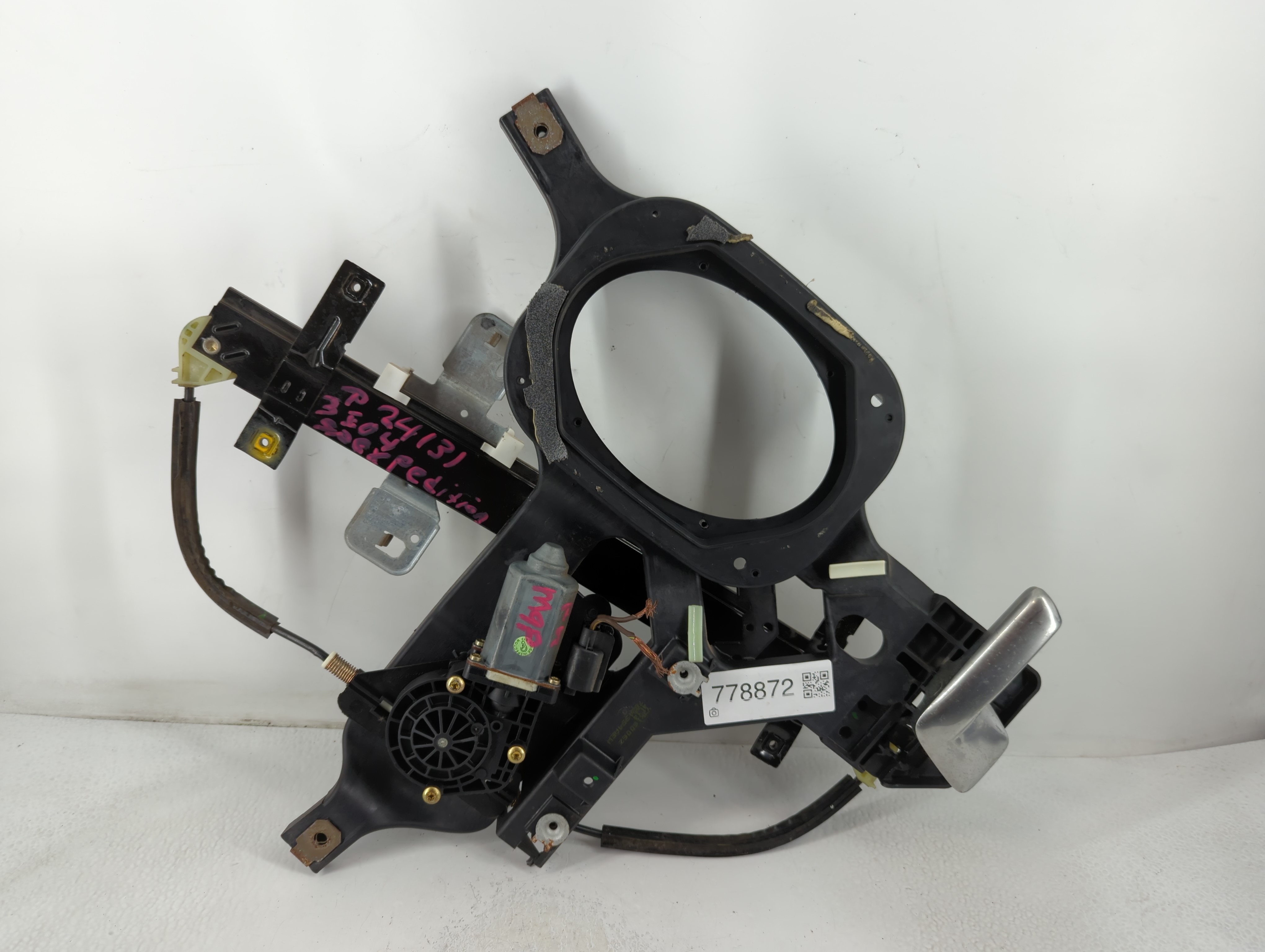 2004 Ford Expedition Window Regulator Right Passenger Rear 778872 - Oemusedautoparts1.com