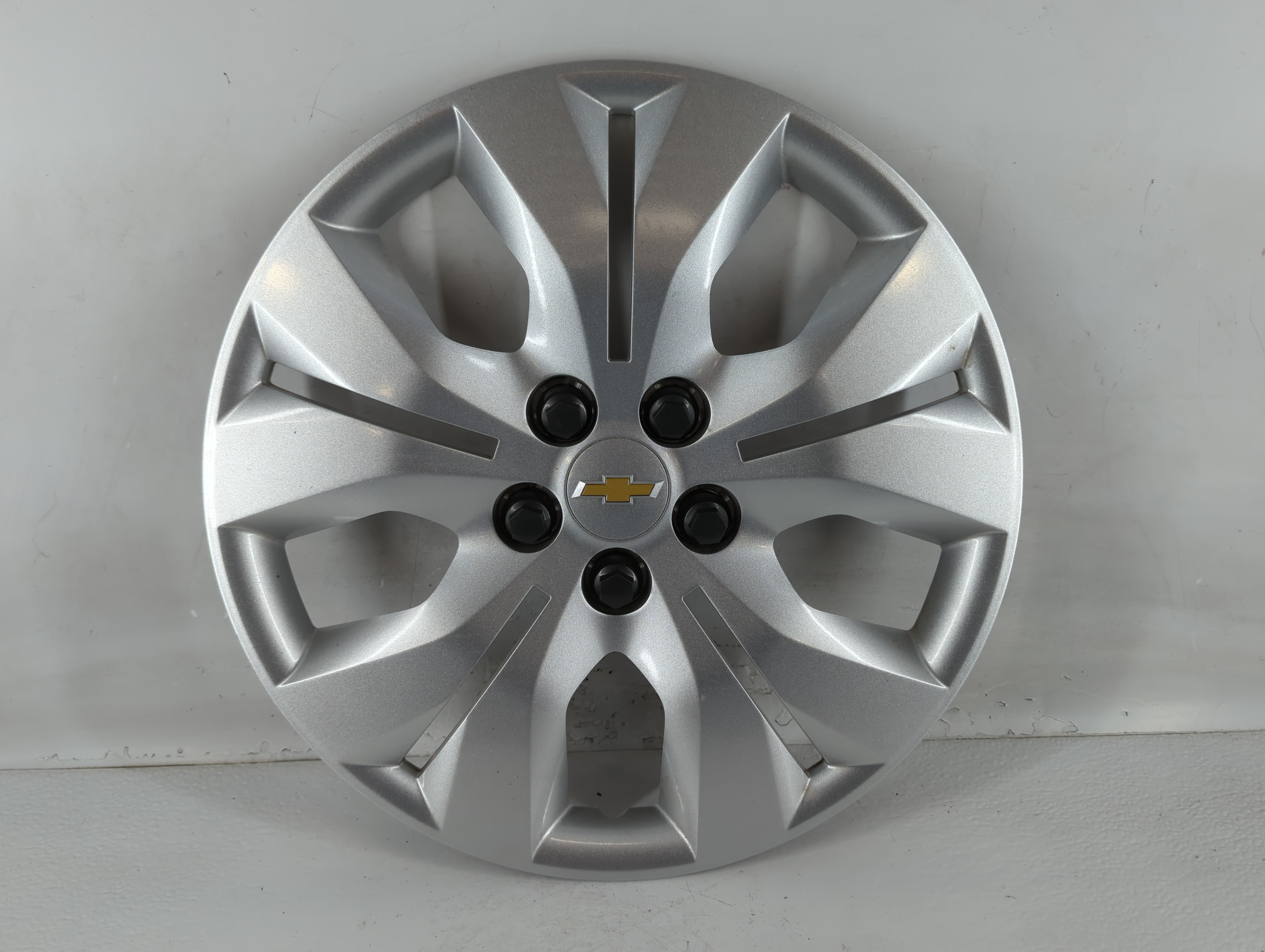Picture of 2011-2016 Chevrolet Cruze Driver Front Wheel Hub Oem 778926