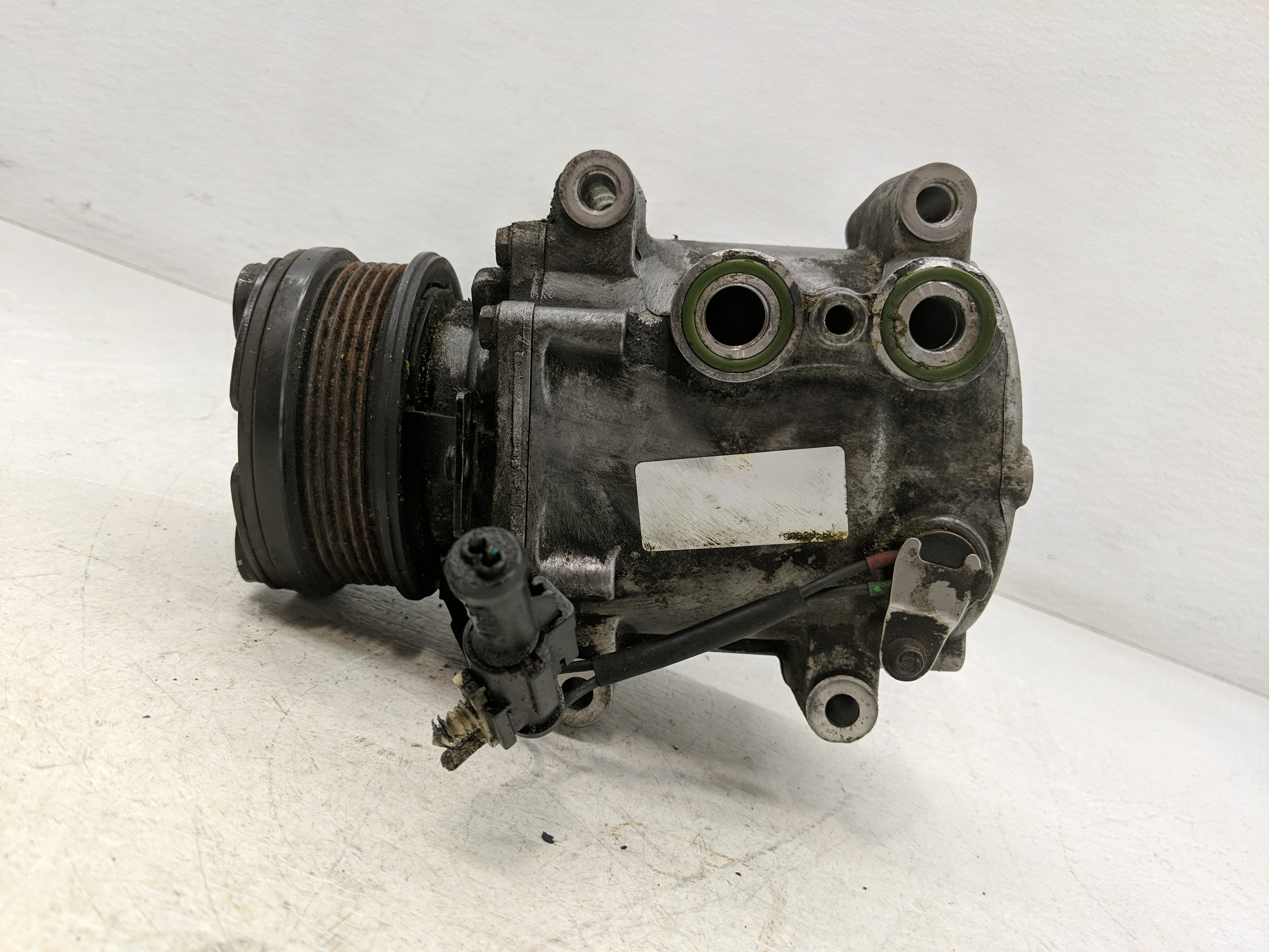 Picture of 2008 Jaguar S-type Air Conditioning A/c Ac Compressor Oem 779052