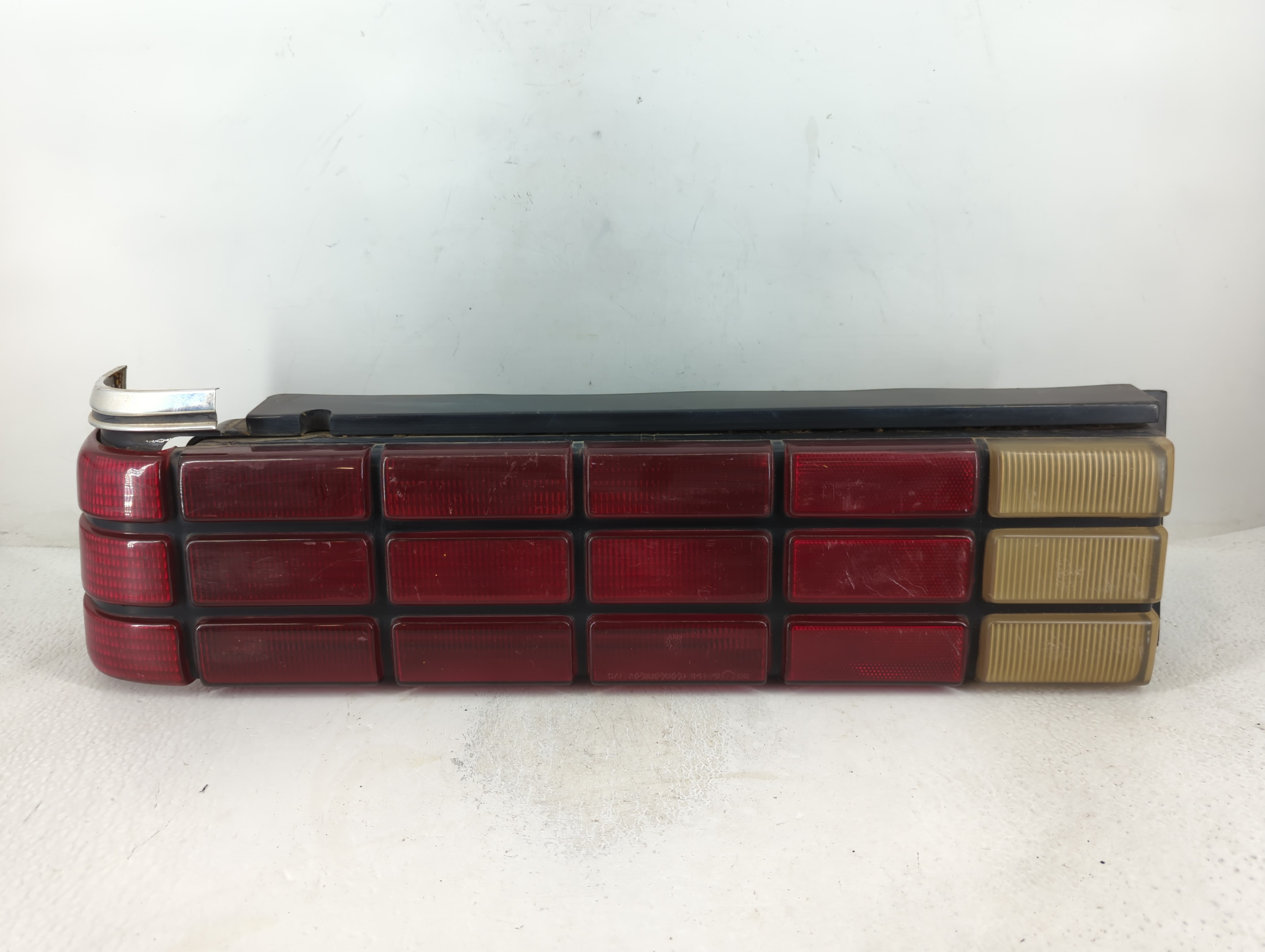 2000 Audi A6 Driver Left Side Tail Light Taillight Oem 779074 - Oemusedautoparts1.com