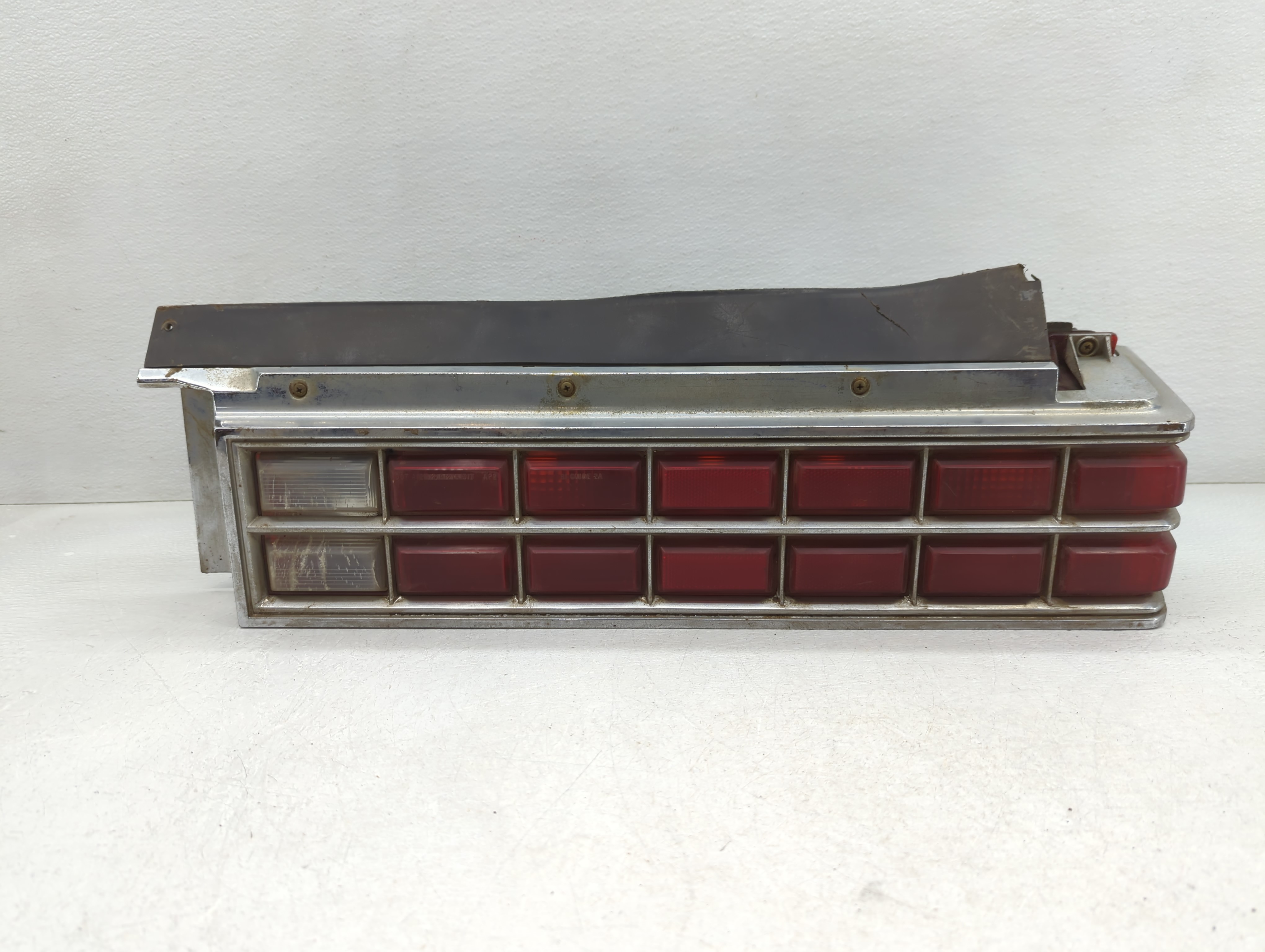 1986 Pontiac Bonneville Passenger Right Side Tail Light Taillight Oem 779077 - Oemusedautoparts1.com