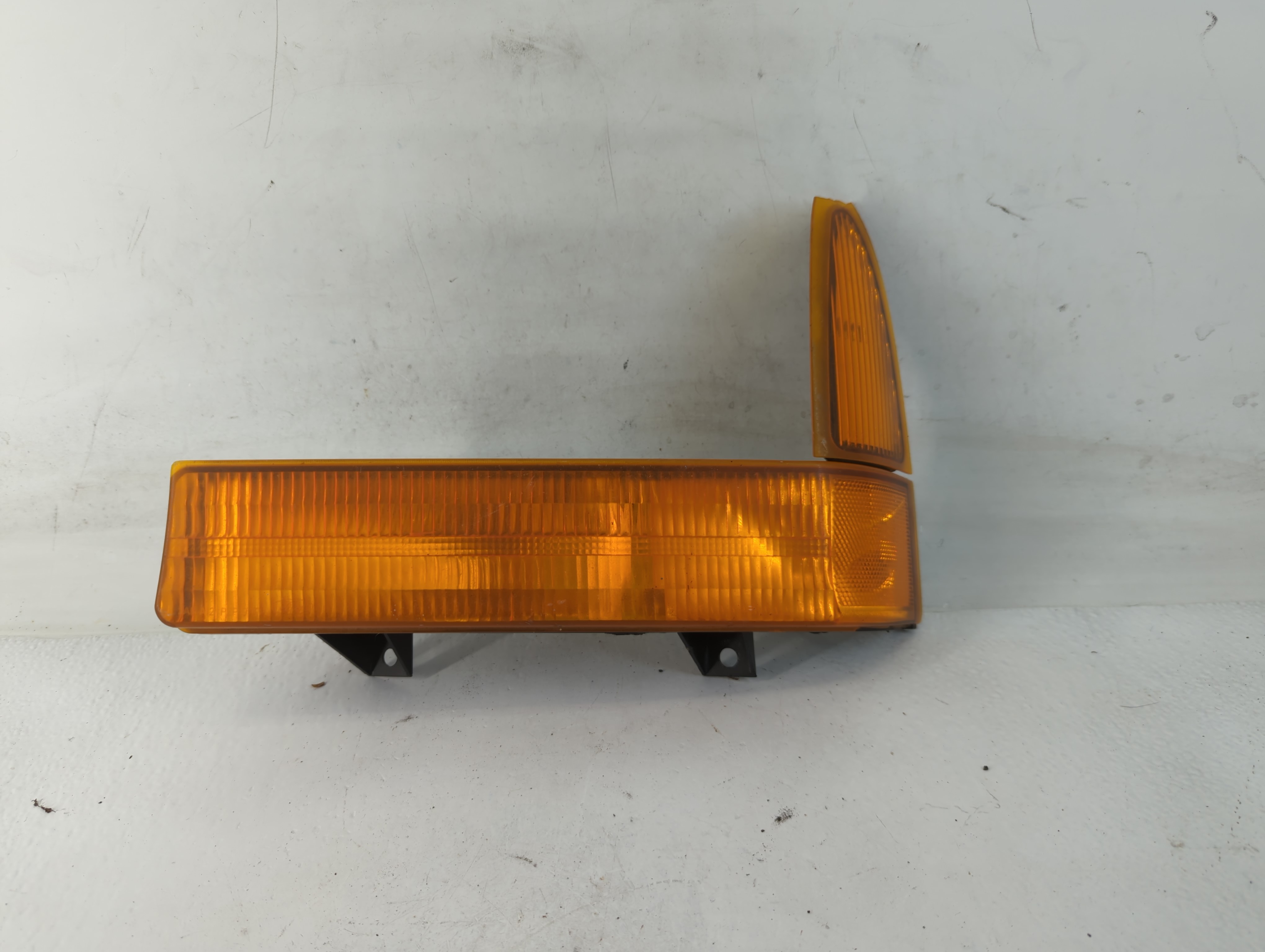 1999-2000 Ford F-250 Super Duty Driver Left Oem Front Light Lamp 779078 - Oemusedautoparts1.com