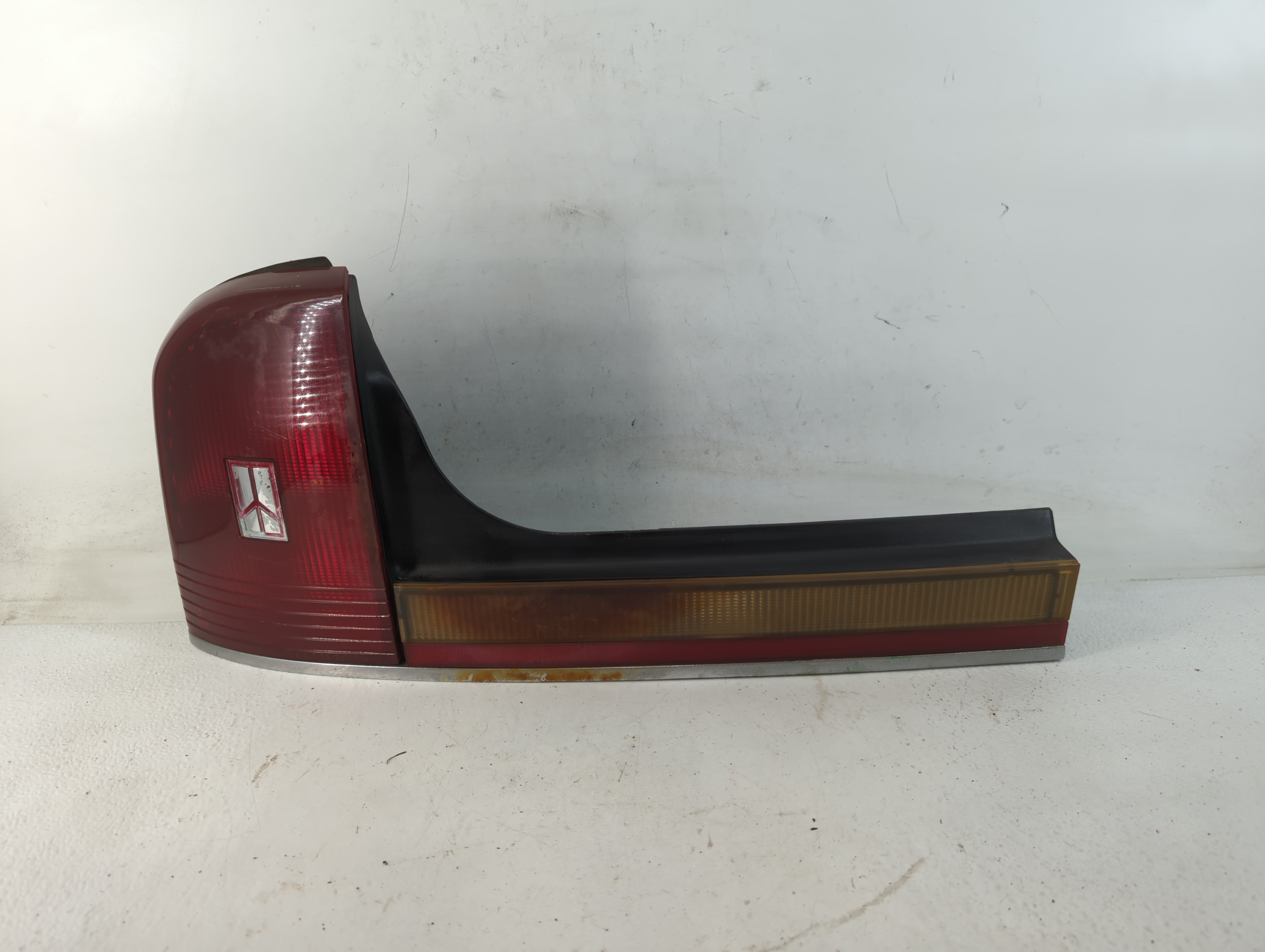1989 Oldsmobile Cutlass Driver Left Side Tail Light Taillight Oem 779079 - Oemusedautoparts1.com