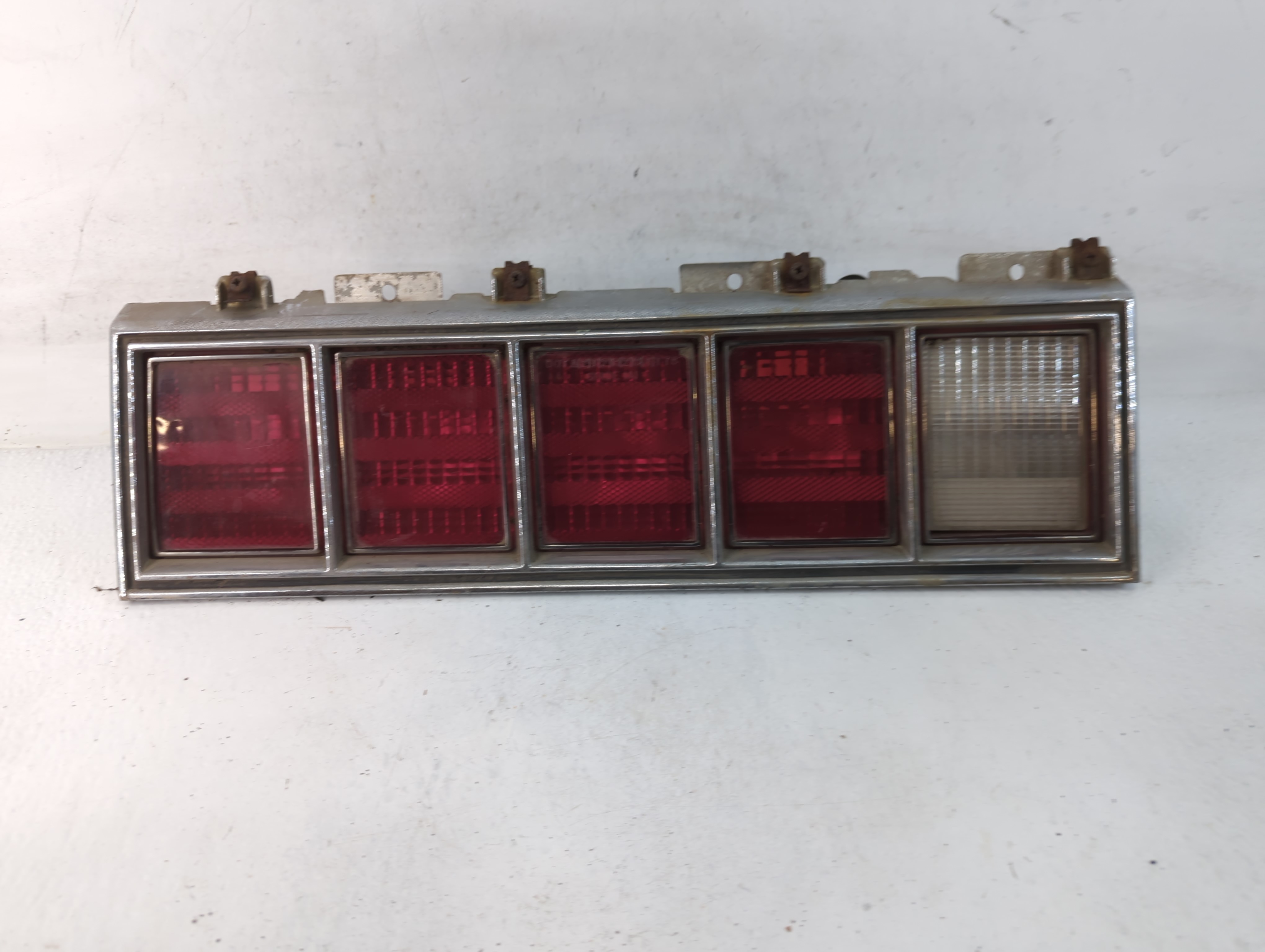1978 Chevrolet Monte Carlo Driver Left Side Tail Light Taillight Oem 779133 - Oemusedautoparts1.com