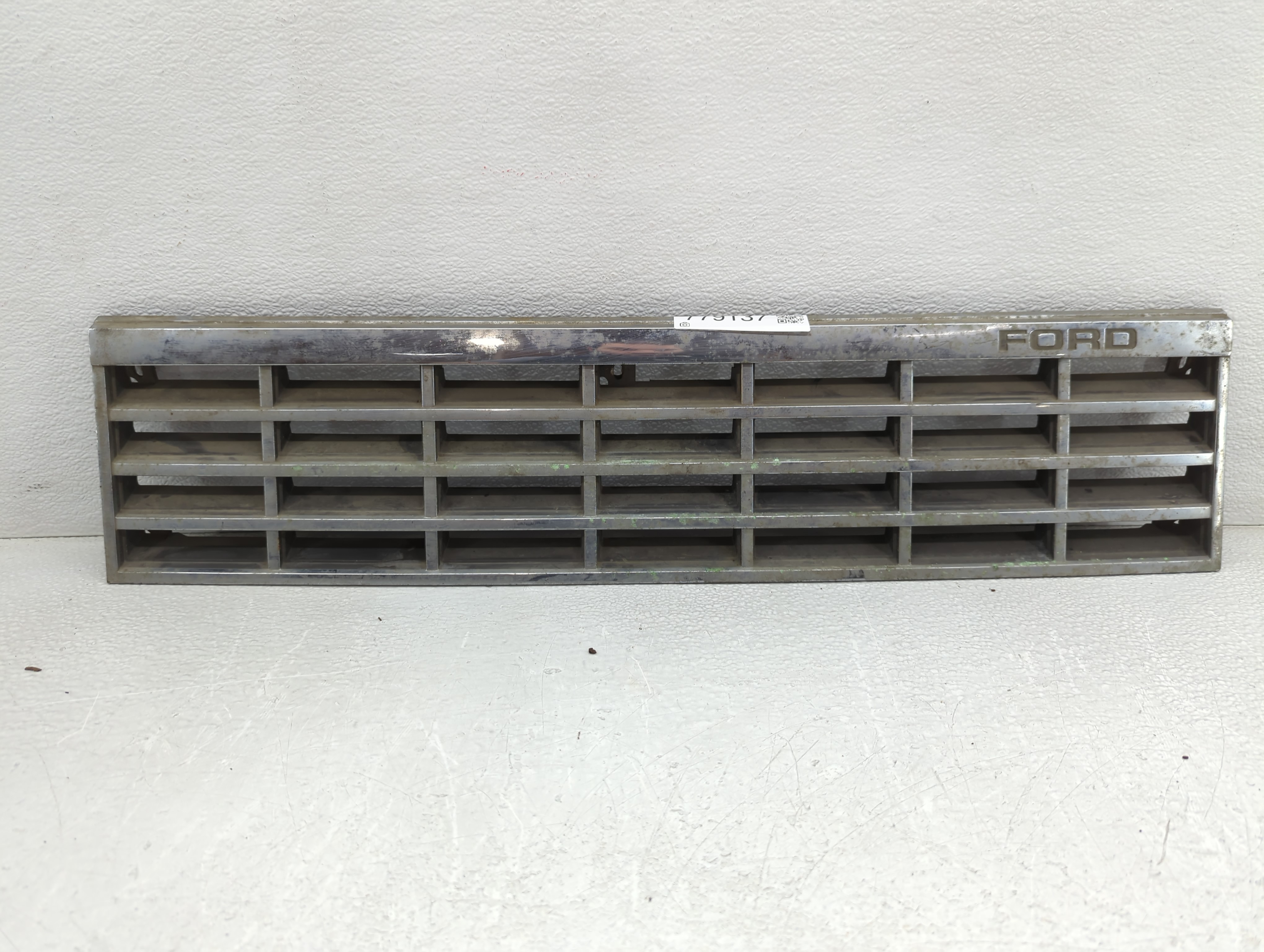 Picture of 1981 Ford Escort Front Bumper Grille Cover 779137