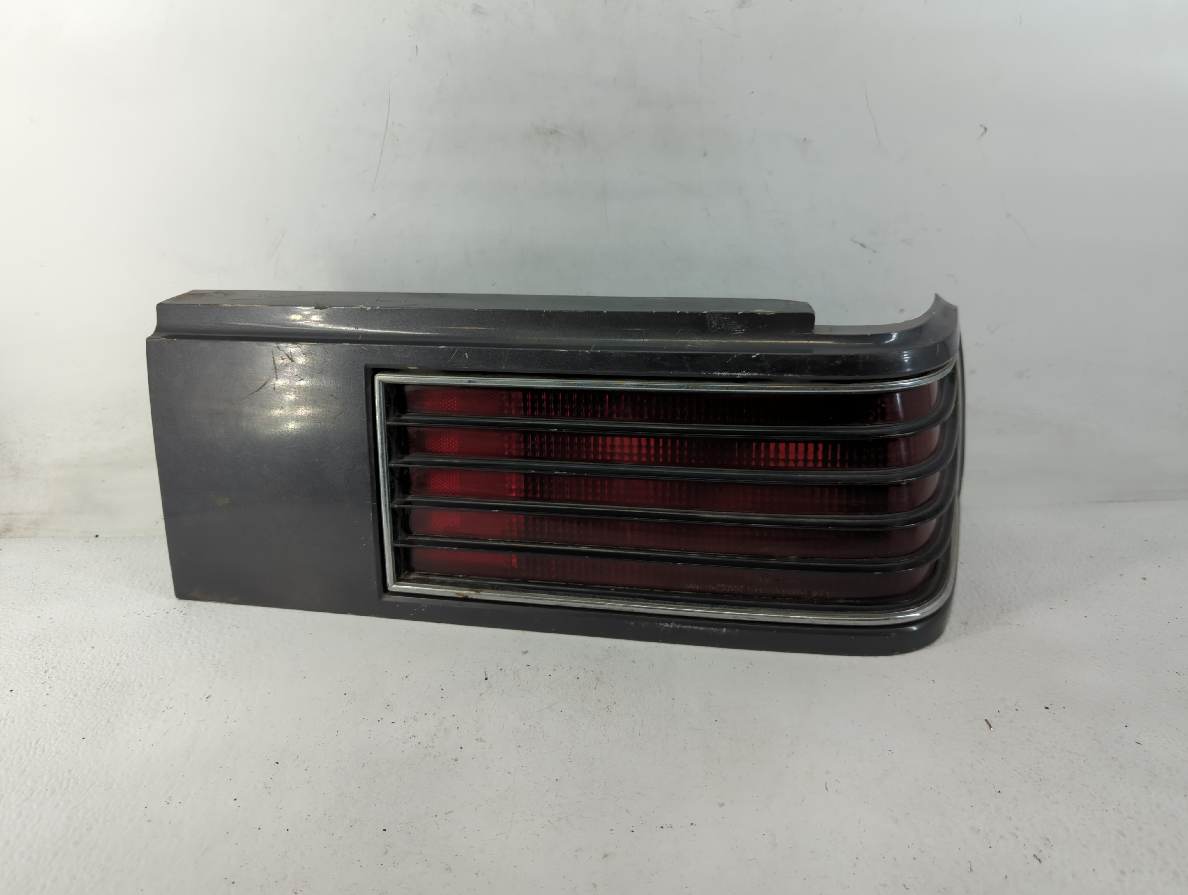Picture of 1982 Pontiac 6000 Passenger Right Side Tail Light Taillight Oem 779196