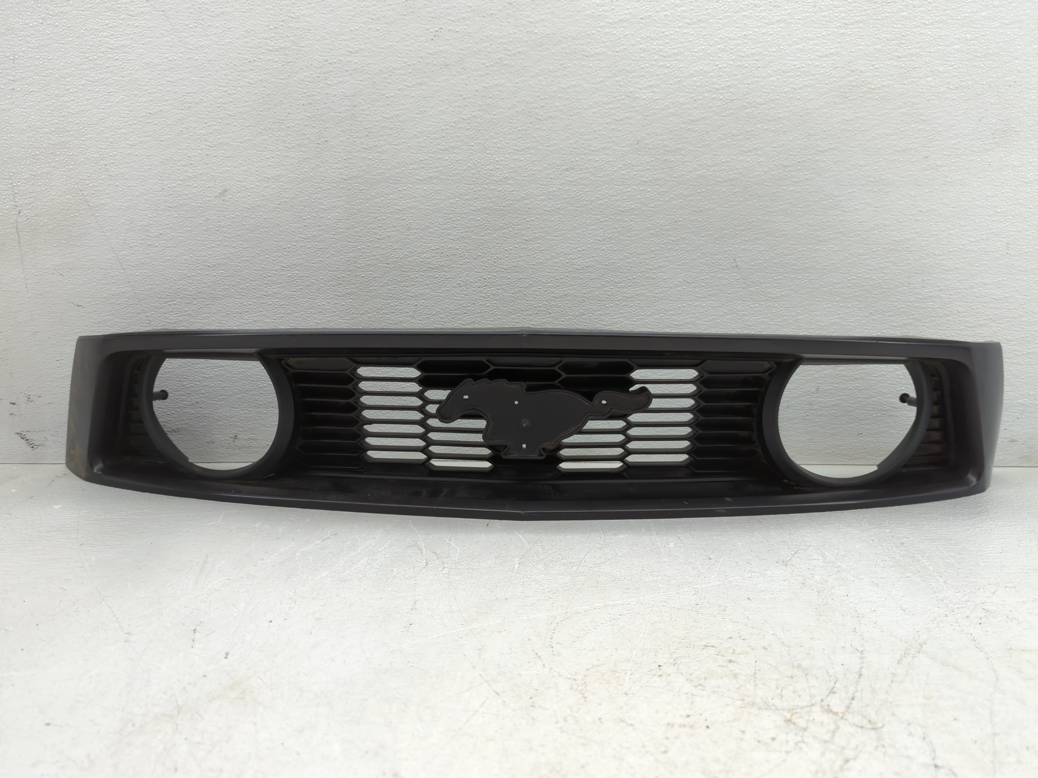 Picture of 2010-2012 Ford Mustang Front Bumper Grille Cover 779203
