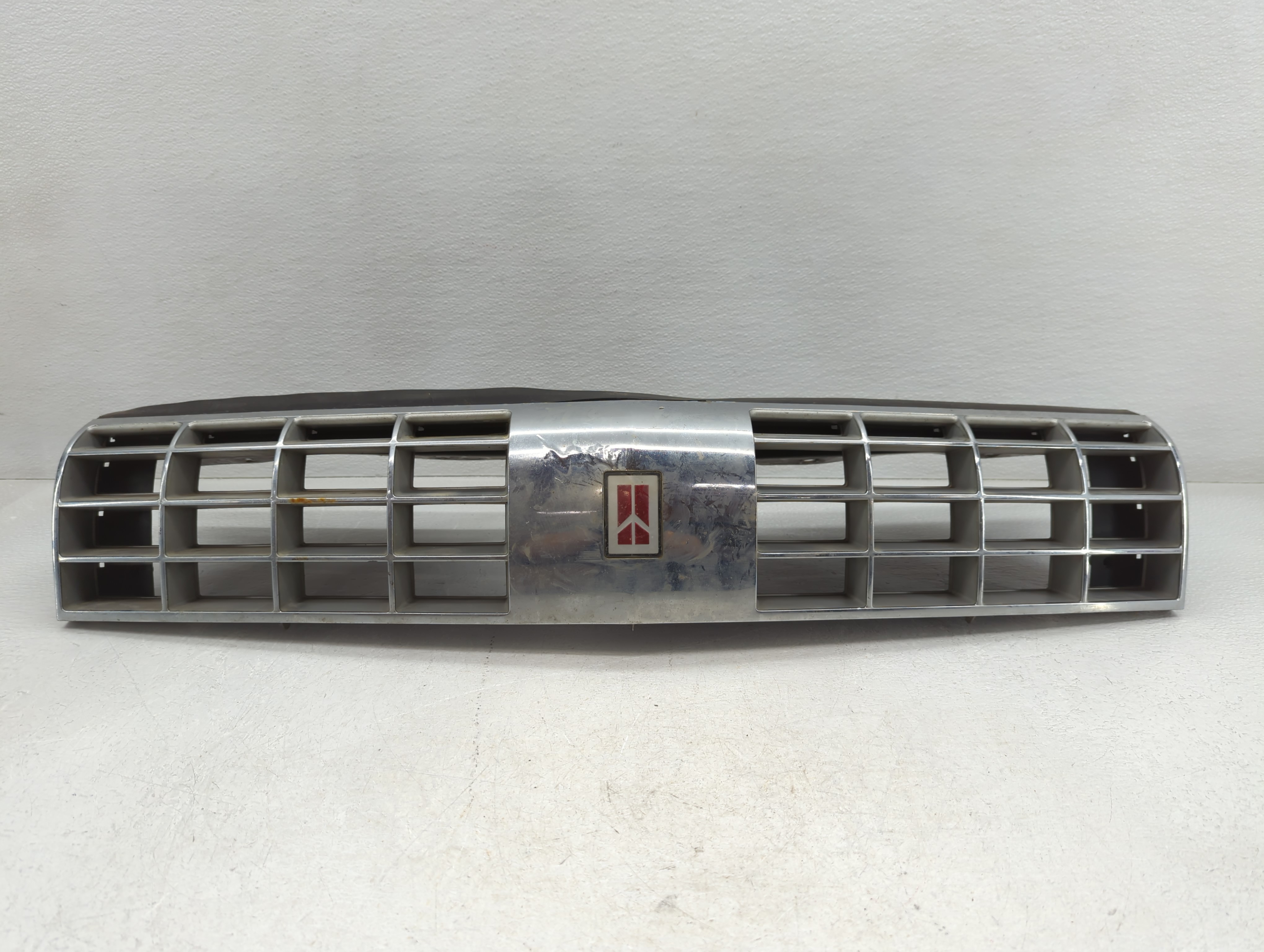 Picture of 2008-2009 Ford Mustang Front Bumper Grille Cover 779242