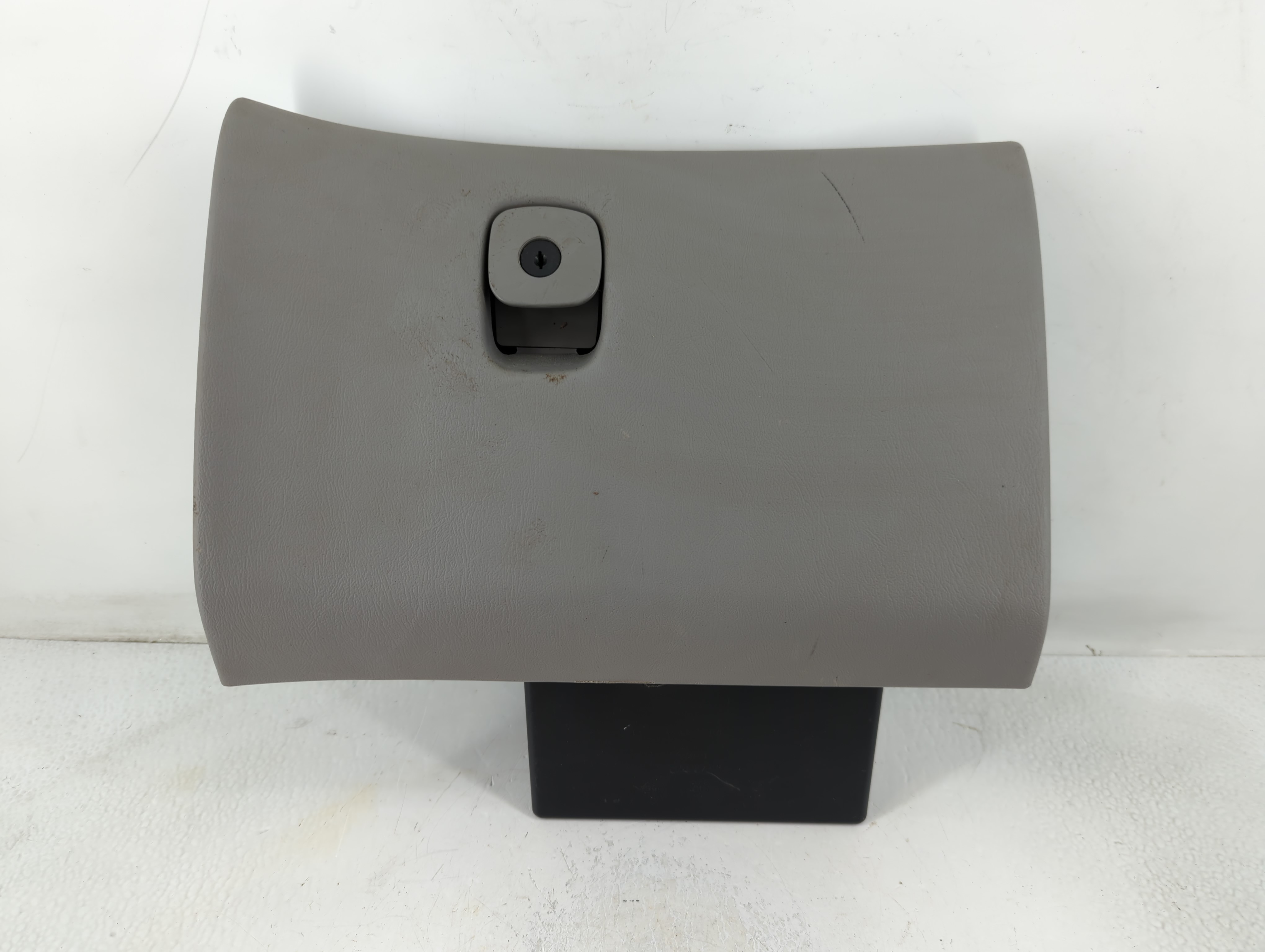2003 Buick Century Passenger Glove Box Door Storage Compartment 779366 - Oemusedautoparts1.com