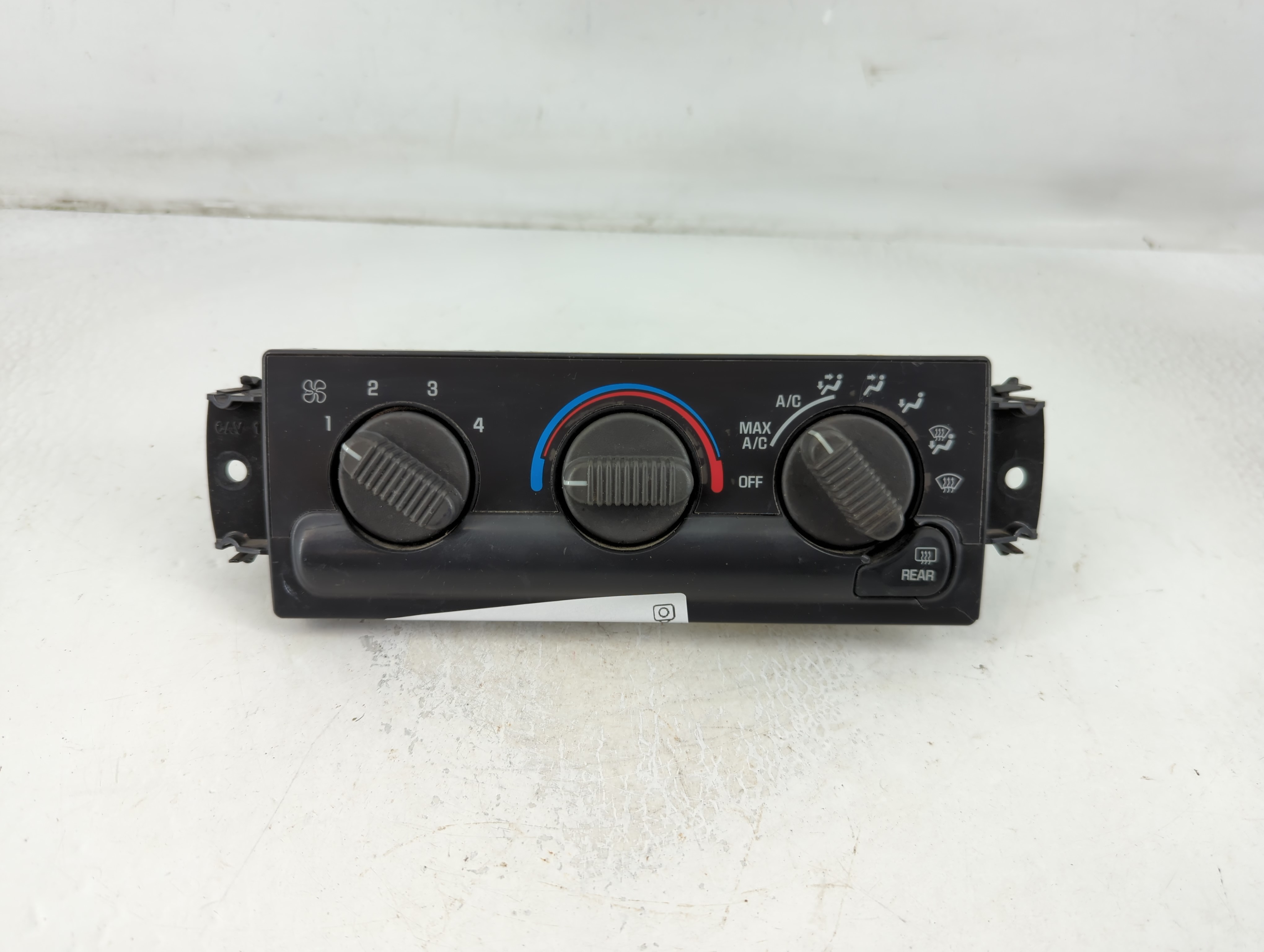 Picture of Gmc S10 Blazer Ac Heater Climate Control 162505351084 779369