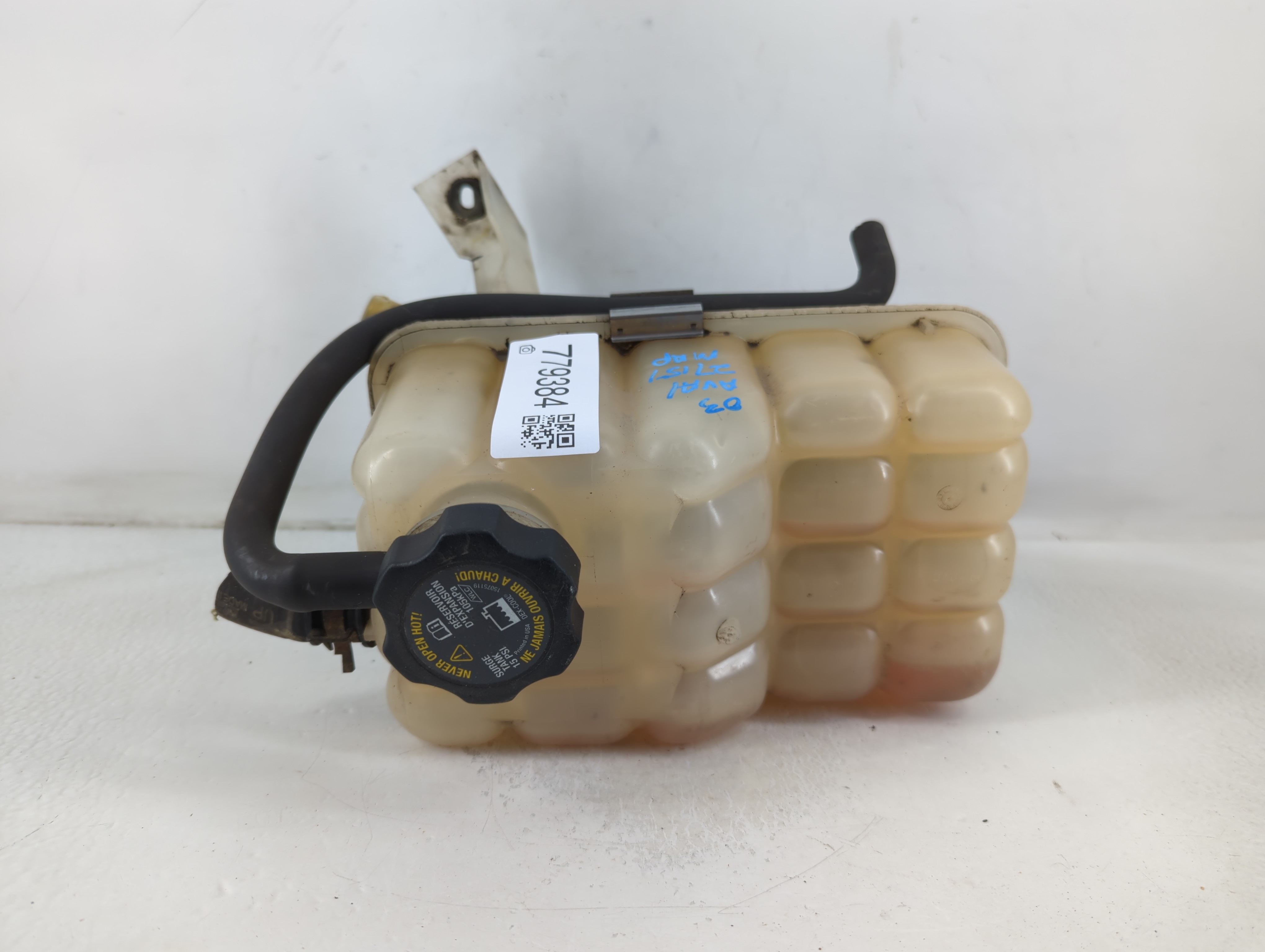 2002 Chevrolet Avalanche 1500 Radiator Coolant Overflow Expansion Tank Bottle 779384 - Oemusedautoparts1.com