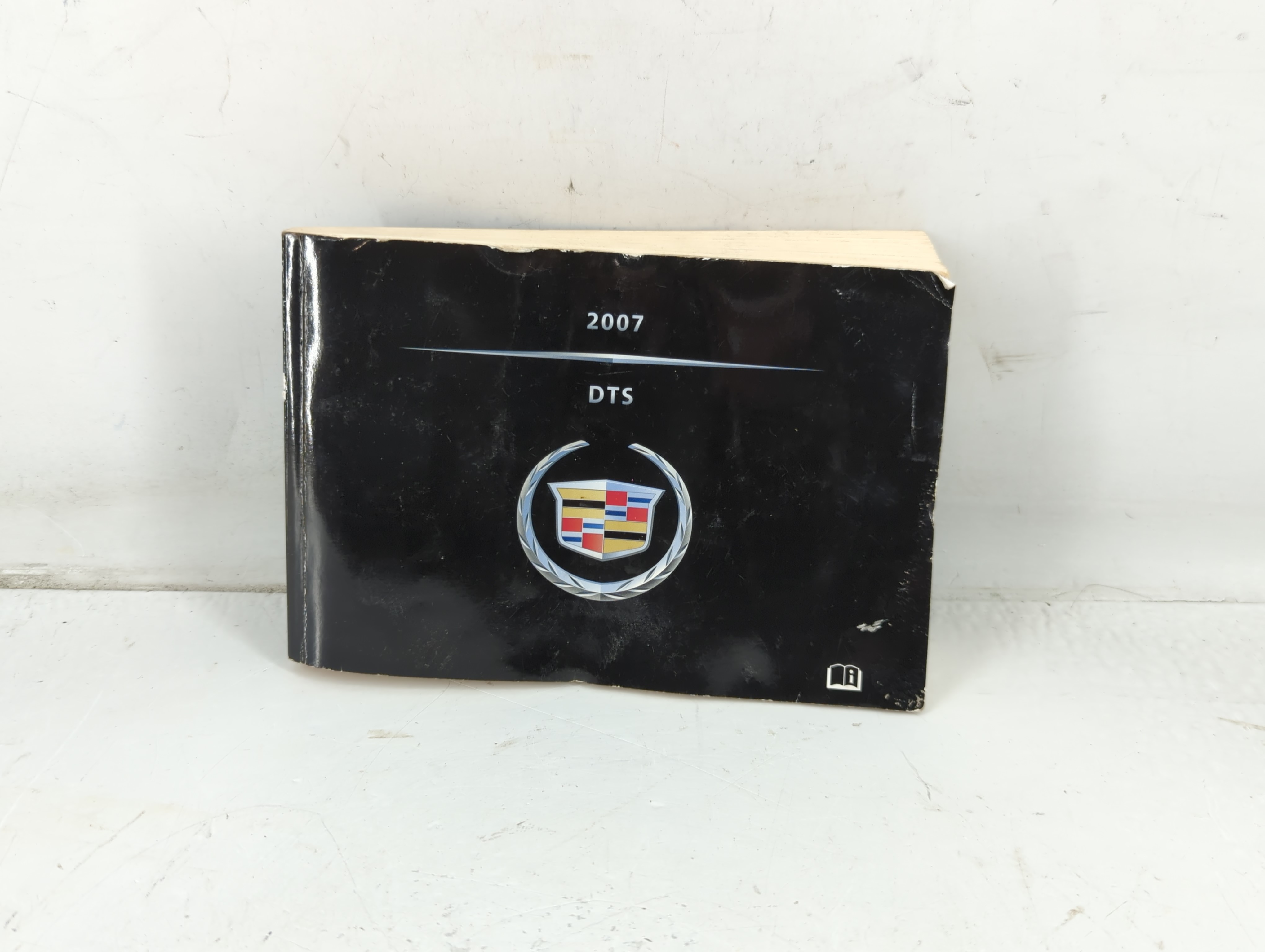 2007 Cadillac Dts Owners Manual Book Guide 779387 - Oemusedautoparts1.com