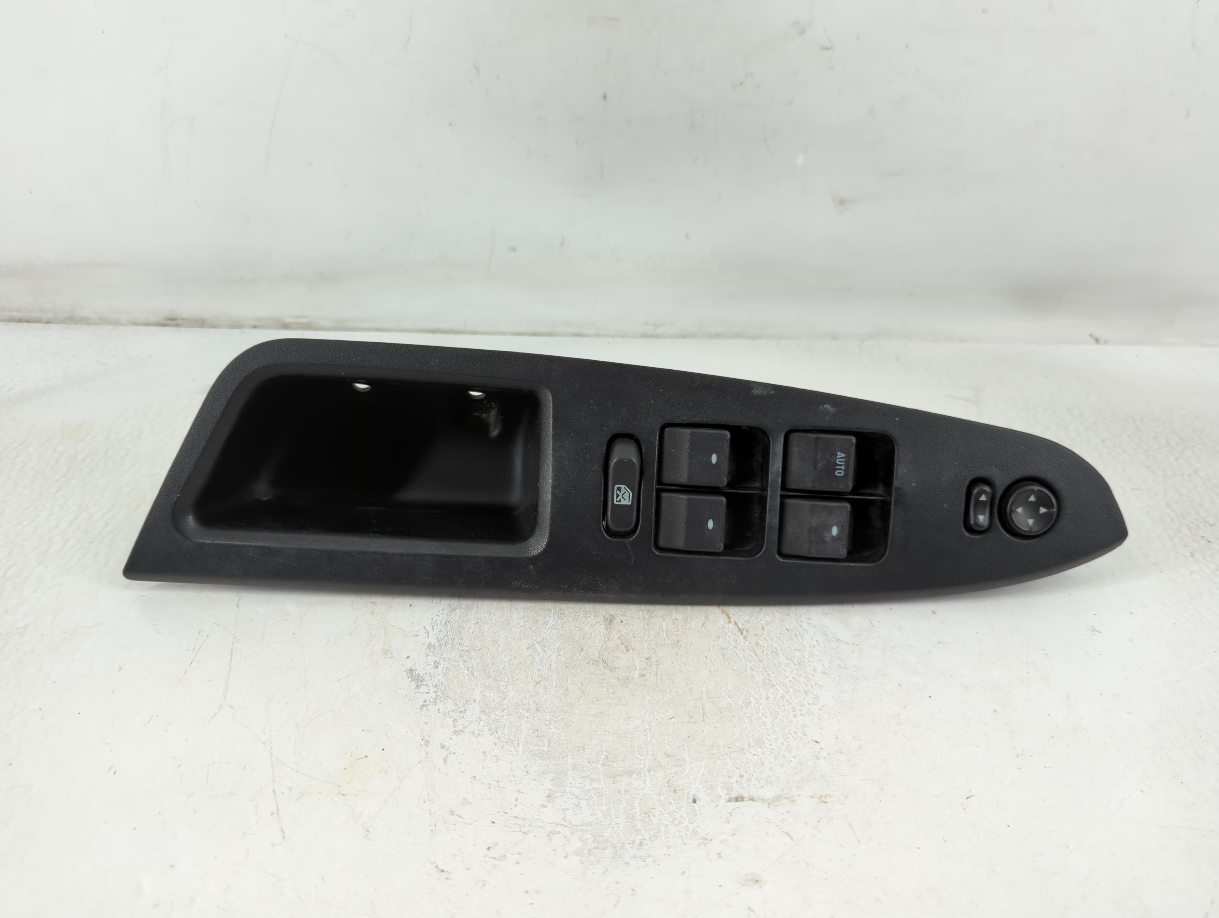 2009-2016 Chevrolet Impala Driver Left Door Master Power Window Switch 779397 - Oemusedautoparts1.com