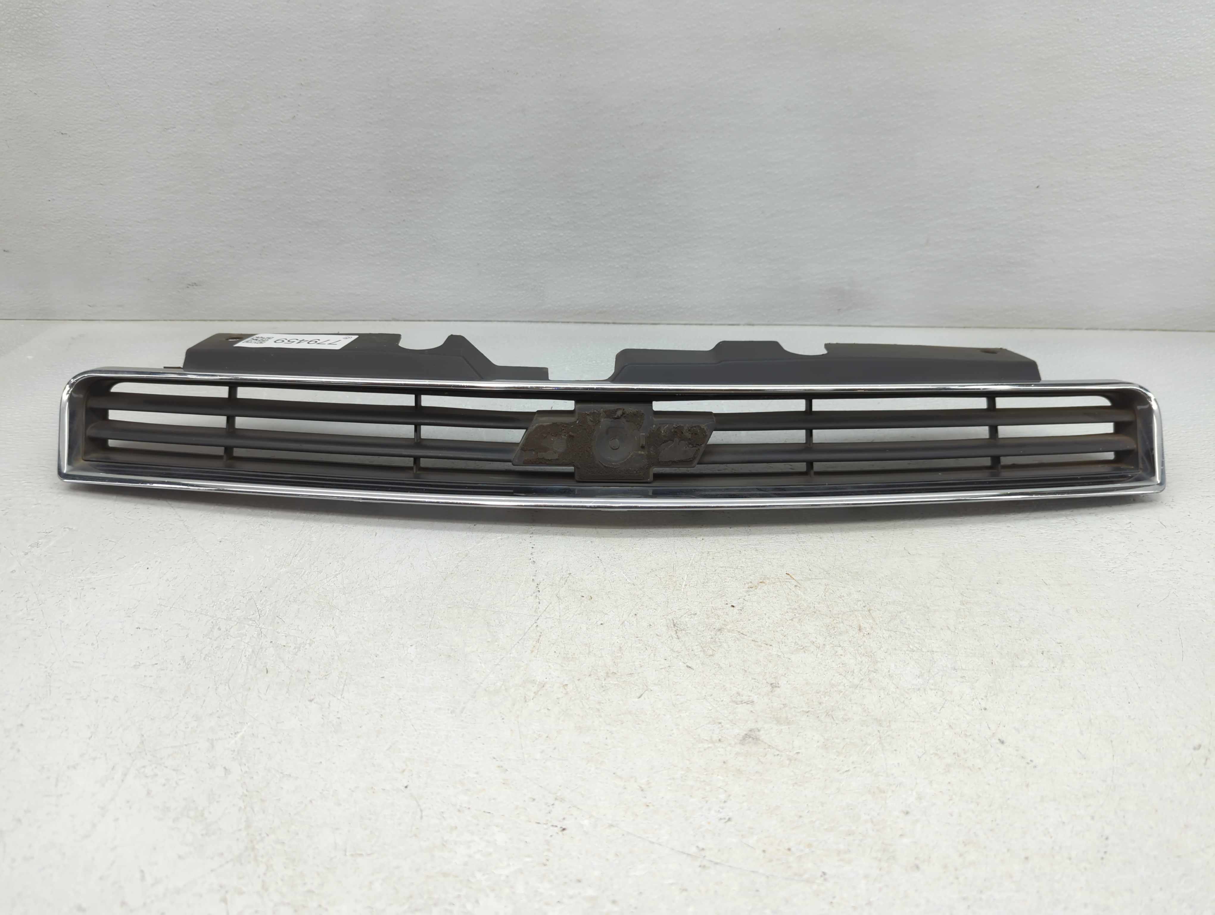 2006-2011 Chevrolet Impala Front Bumper Grille Cover 779459 - Oemusedautoparts1.com